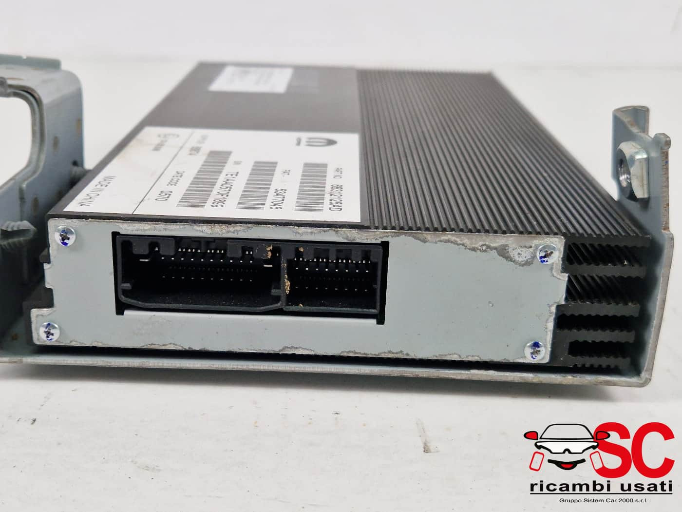 AMPLIFICATORE AUTORADIO JEEP Compass Serie 50166786 (16>)