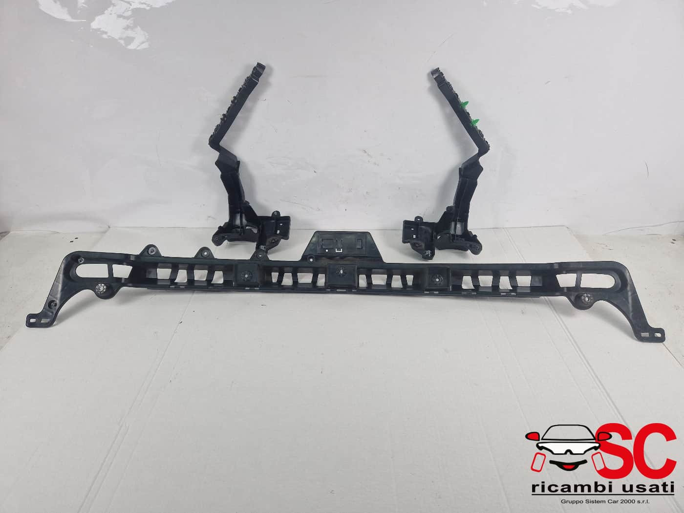 SUPPORTO PARAURTI POSTERIORE JEEP Compass Serie 68244465AA (16>)