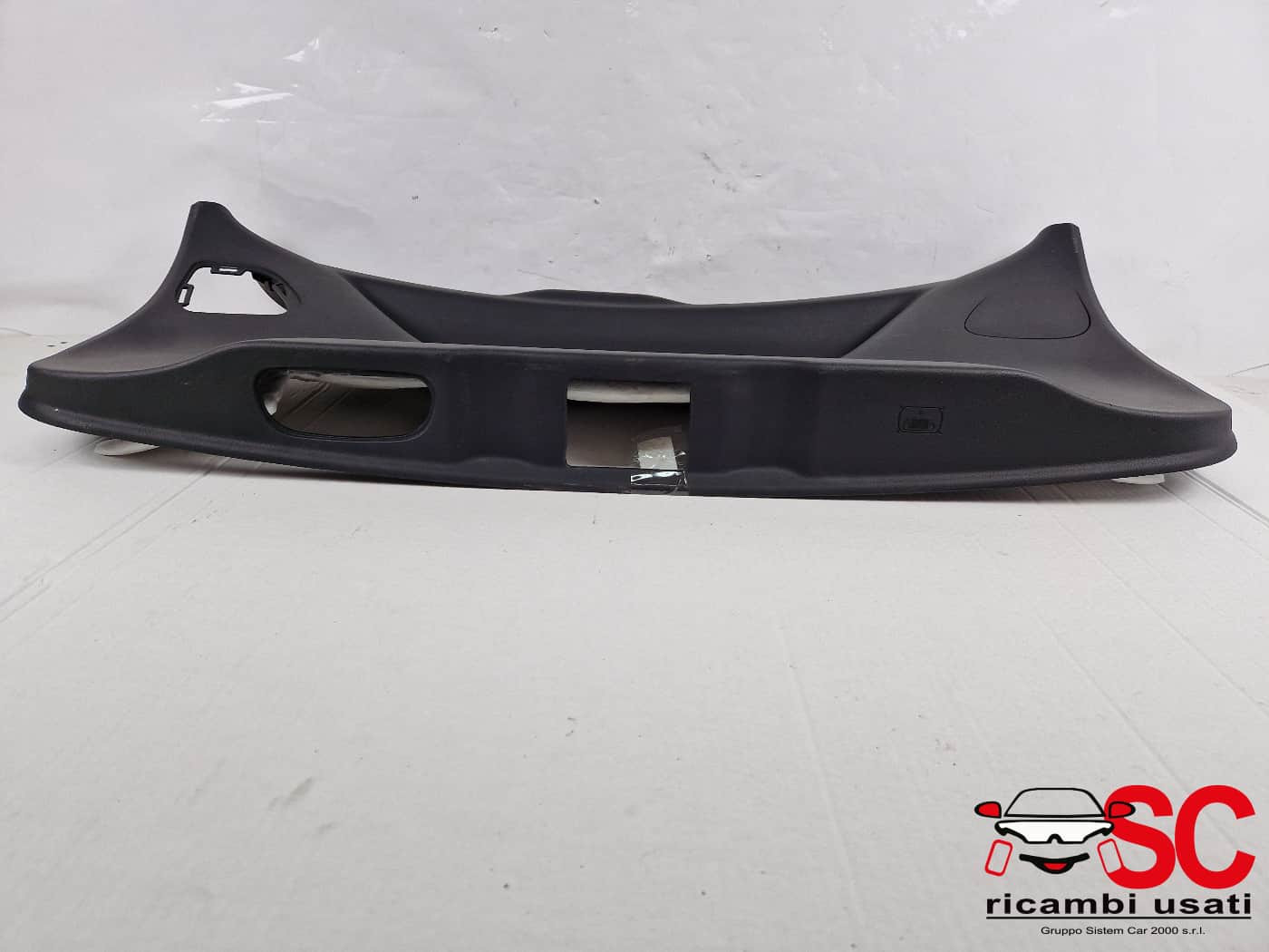 RIVESTIMENTO PLASTICA INTERNO PORTELLONE POST JEEP Compass Serie 735712747 (16>)
