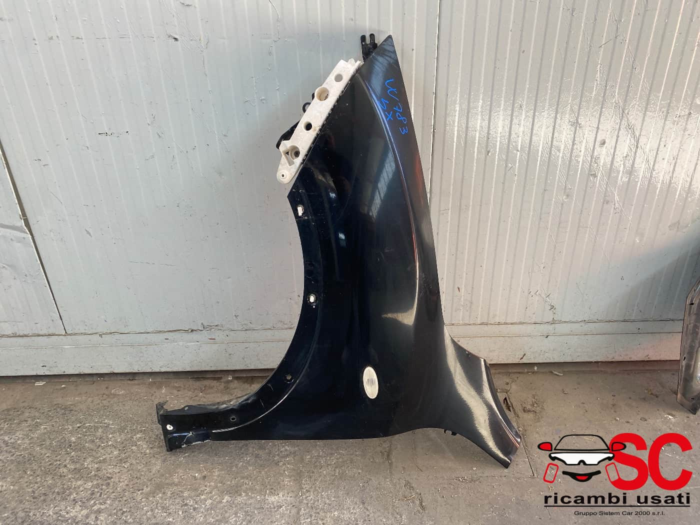 PARAFANGO ANTERIORE SINISTRO NISSAN Juke Serie F15 (14>18)