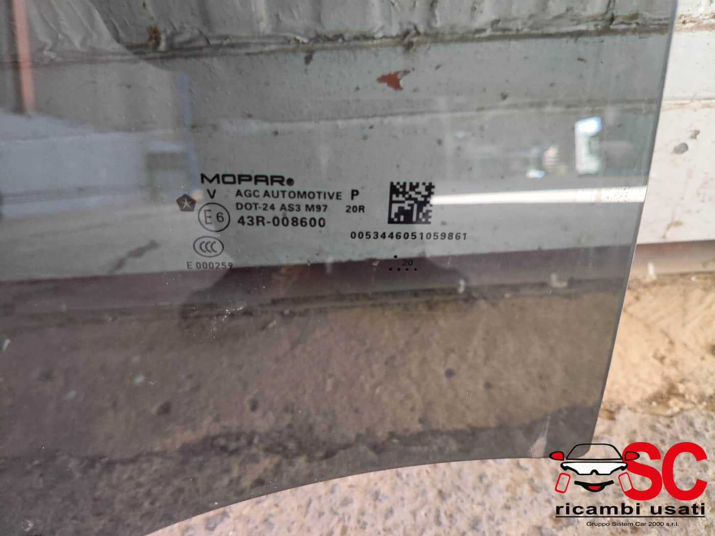 VETRO SCENDENTE POSTERIORE DESTRO JEEP Compass Serie (16>)