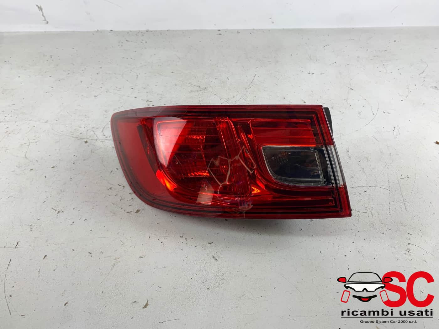 STOP FANALE POSTERIORE SINISTRO RENAULT Clio Serie IV 265554091R (12>19)