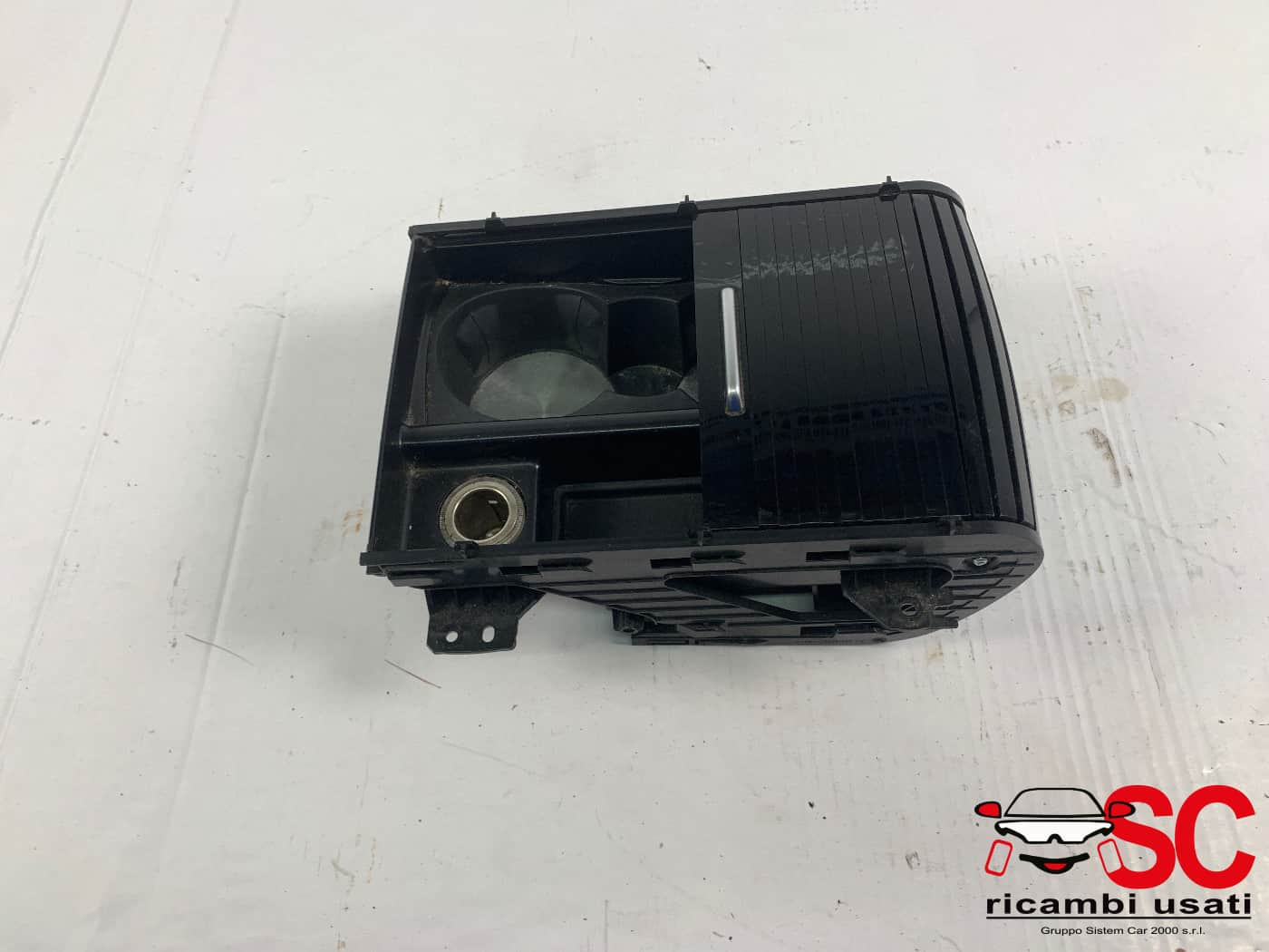 PORTA TAZZA / PORTABEVANDE CENTRALE LAND ROVER Range Rover Evoque 1° Serie BJ32600D00DB (11>)