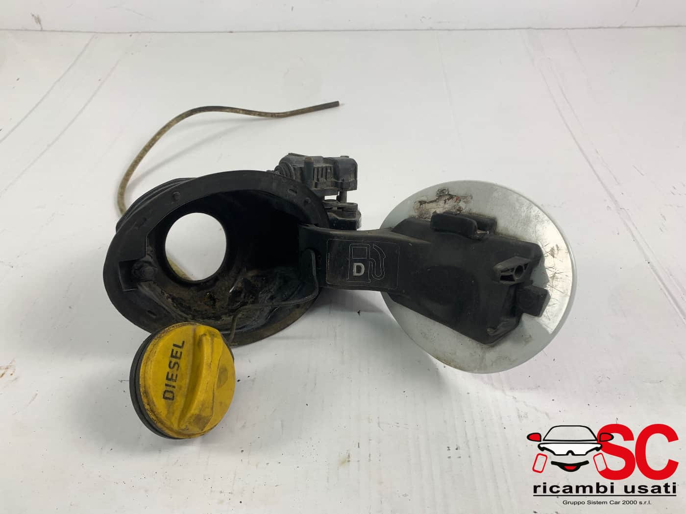 SPORTELLINO CARBURANTE LAND ROVER Range Rover Evoque 1° Serie BJ3227936AB (11>)