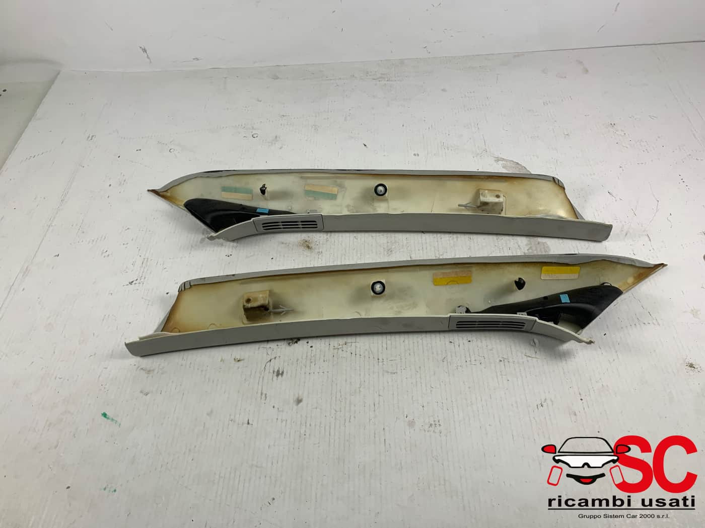 RIVESTIMENTO MONTANTE ANTERIORE SX E DX LAND ROVER Range Rover Evoque 1° Serie (11>)