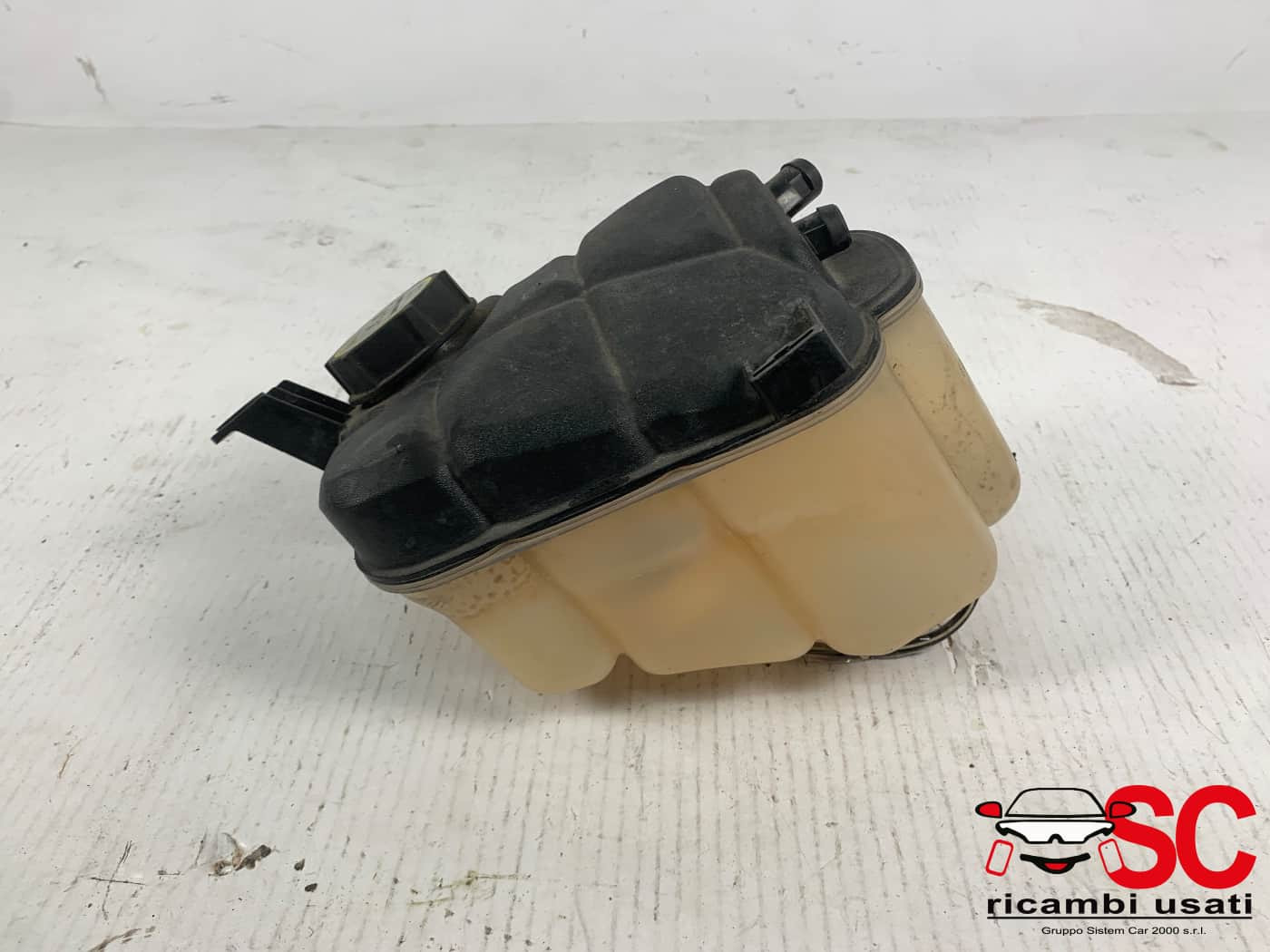 FK728K218AA VASCHETTA LIQUIDO RADIATORE LAND ROVER Range Rover Evoque 1° Serie diesel