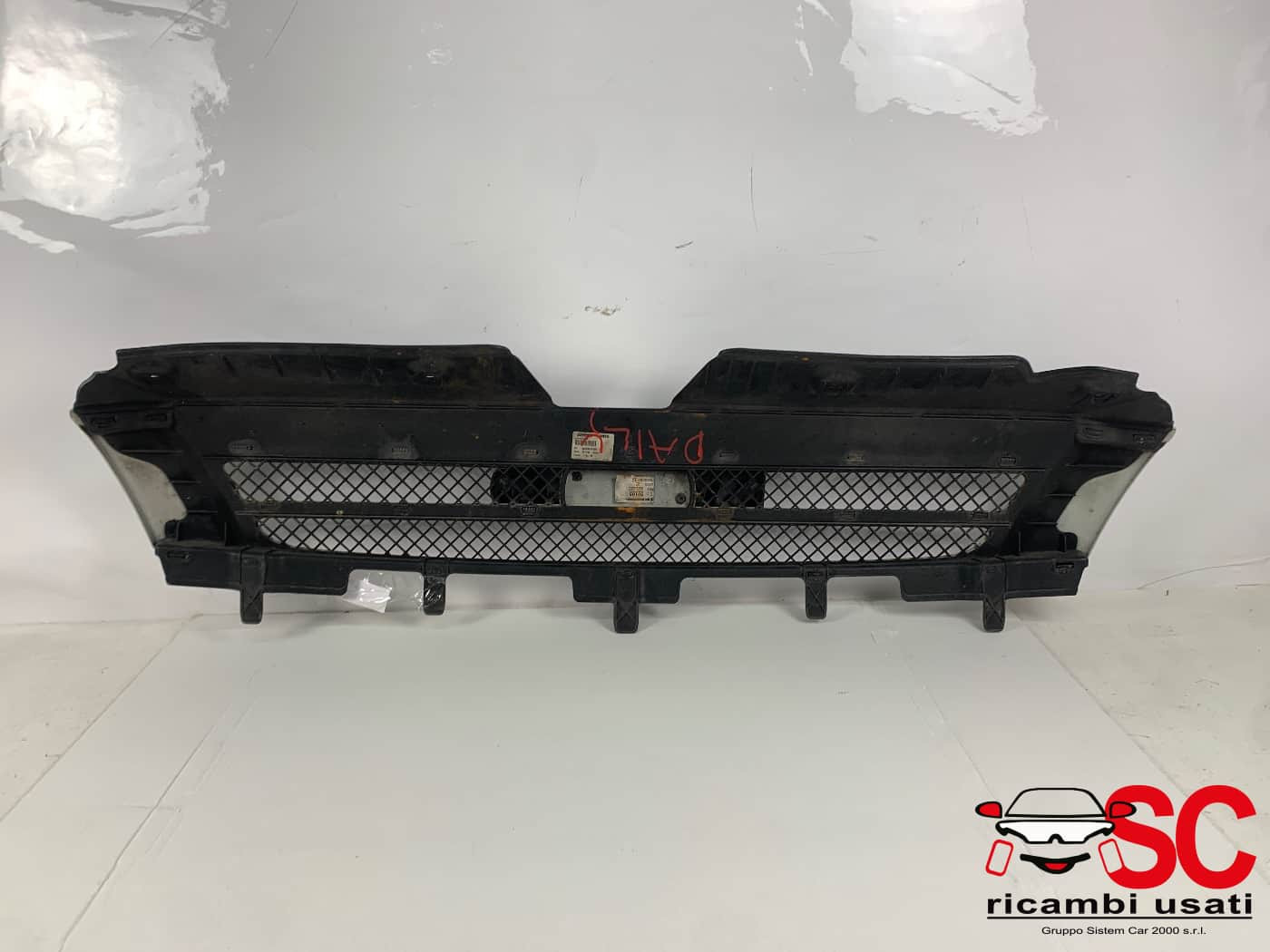 GRIGLIA PARAURTI IVECO Daily 35C12 38028010105 (06>09)