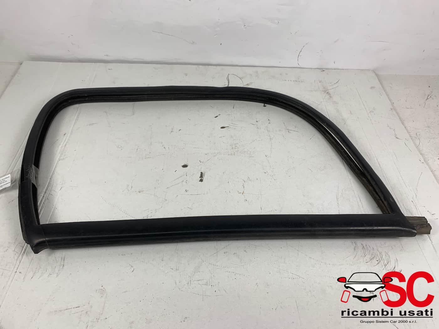 GUARNIZIONE PORTIERA ANTERIORE SINISTRA FIAT Ducato 5° Serie 1340465080 (06>14)