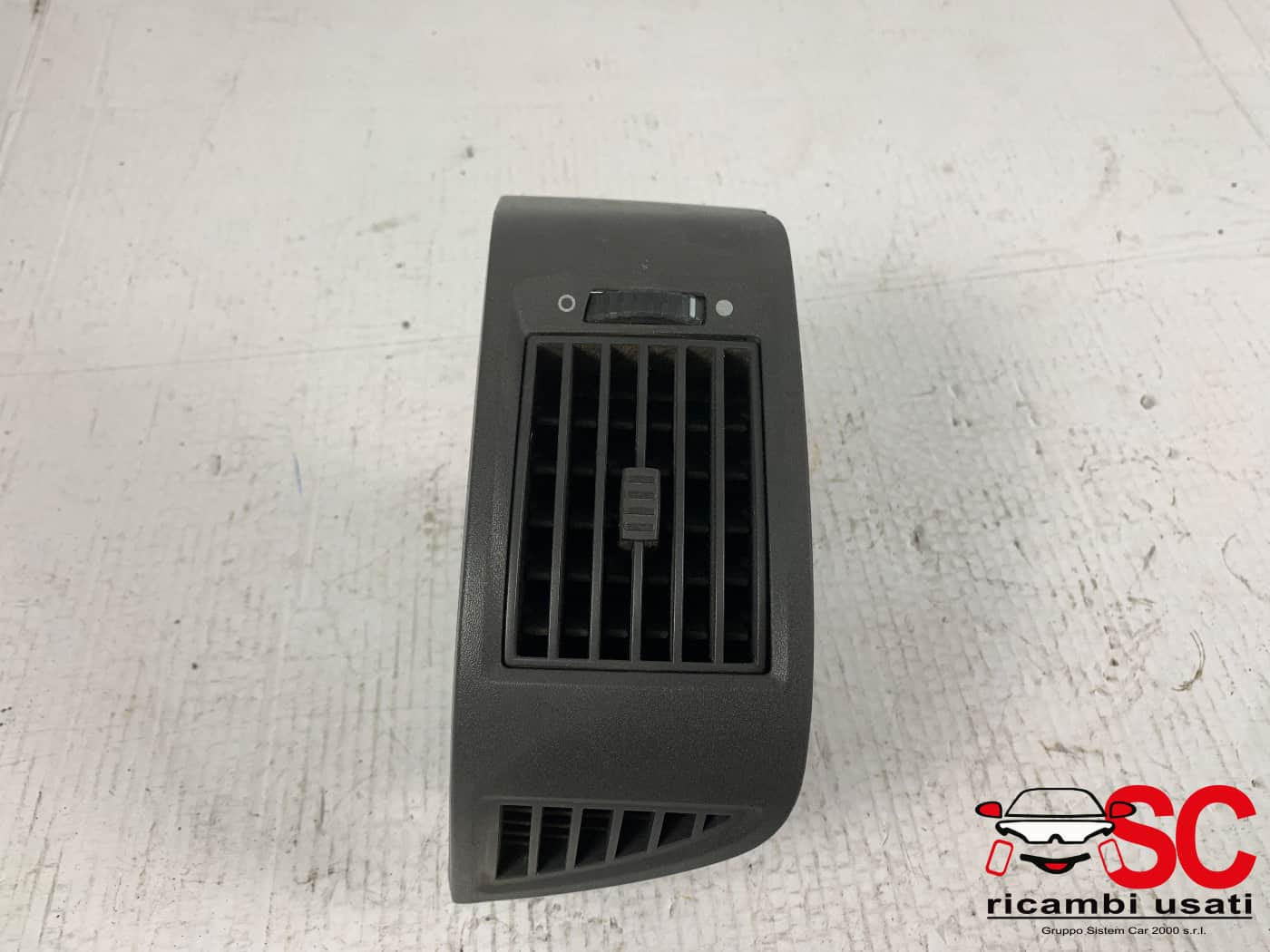 BOCCHETTA ARIA CRUSCOTTO SX FIAT Ducato 5° Serie 735421261 (06>14)