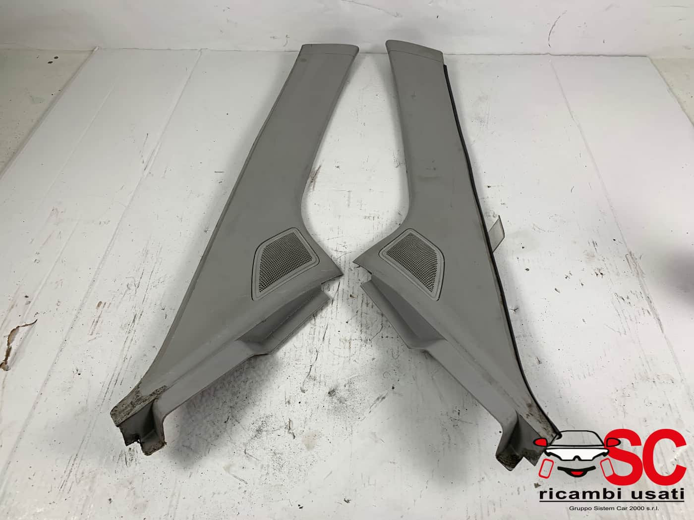 RIVESTIMENTO MONTANTE ANTERIORE SX E DX FIAT Ducato 5° Serie 735422125 (06>14)