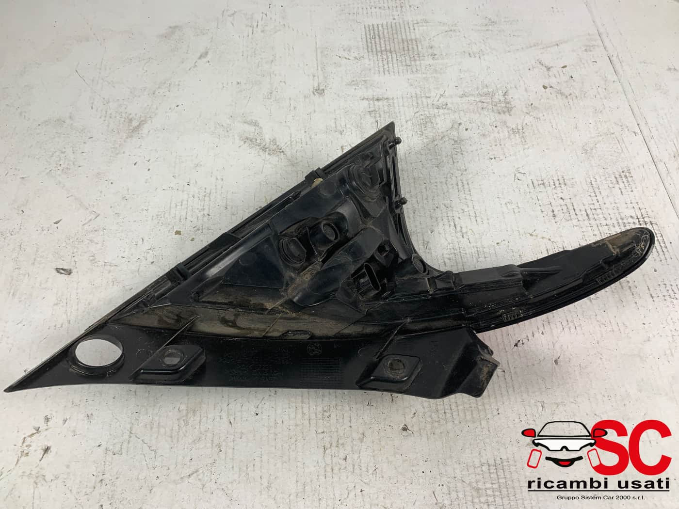 STOP FANALE POSTERIORE DESTRO LANCIA Ypsilon 4° Serie 51833630 (11>23)