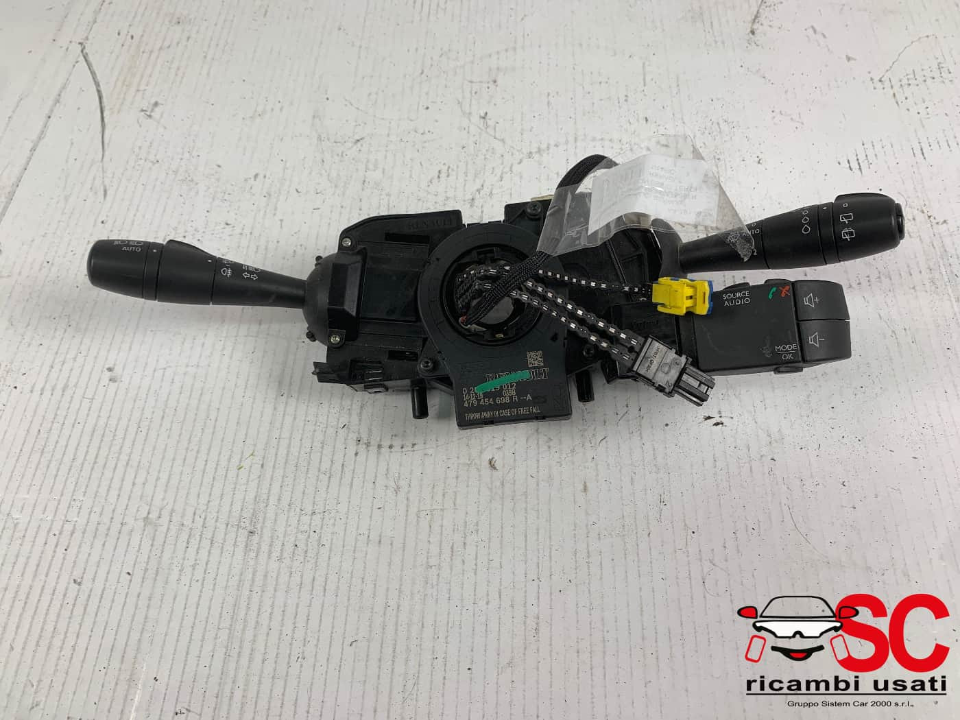 DEVIOLUCI RENAULT Trafic Serie 479454698R (14>)