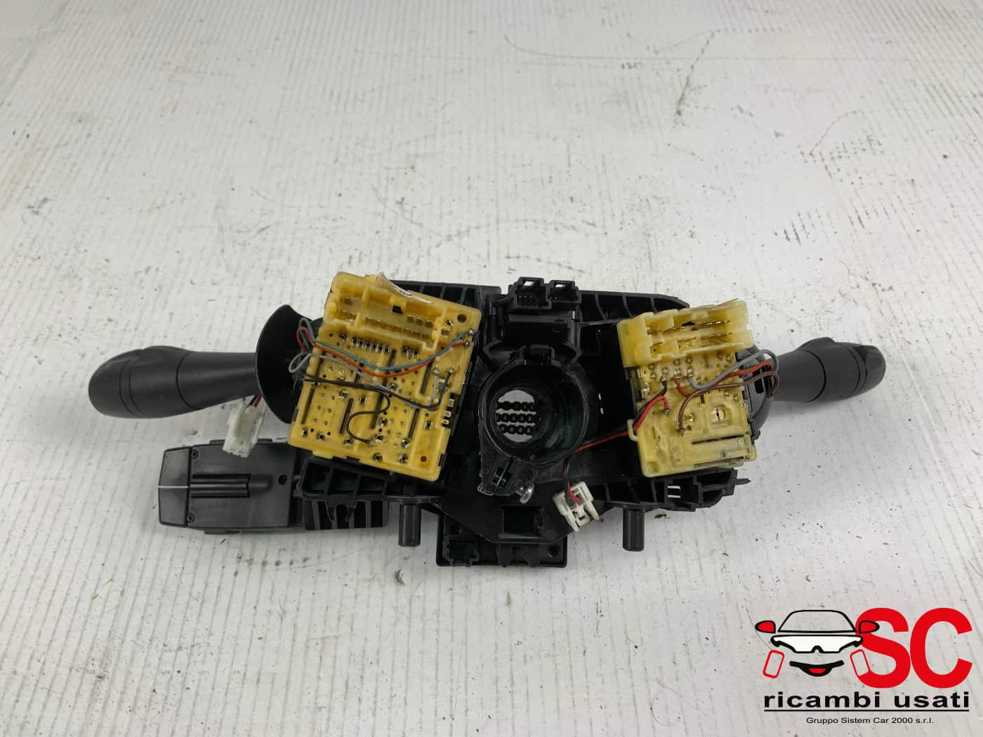 DEVIOLUCI RENAULT Trafic Serie 479454698R (14>)