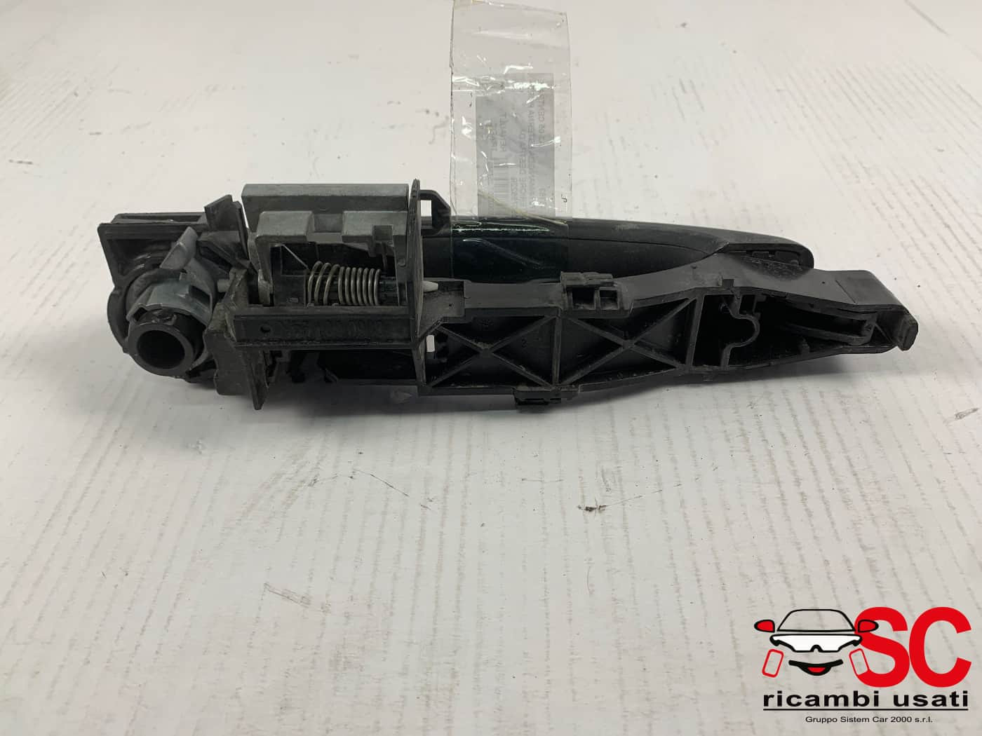 MANIGLIA ESTERNA ANTERIORE DESTRA RENAULT Trafic Serie 806075522R (14>)