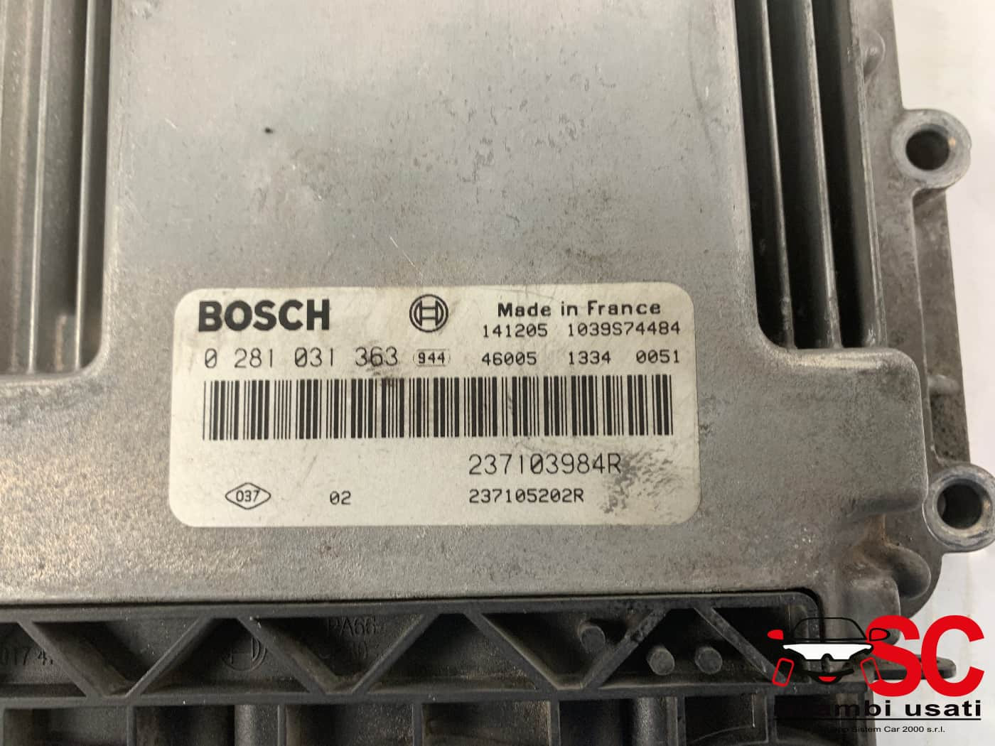 237103984R CENTRALINA MOTORE RENAULT Trafic Serie diesel