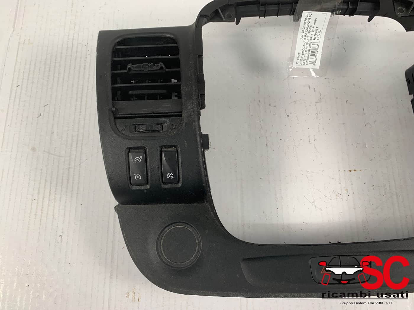 RIVESTIMENTO CRUSCOTTO RENAULT Trafic Serie 682607479R (14>)
