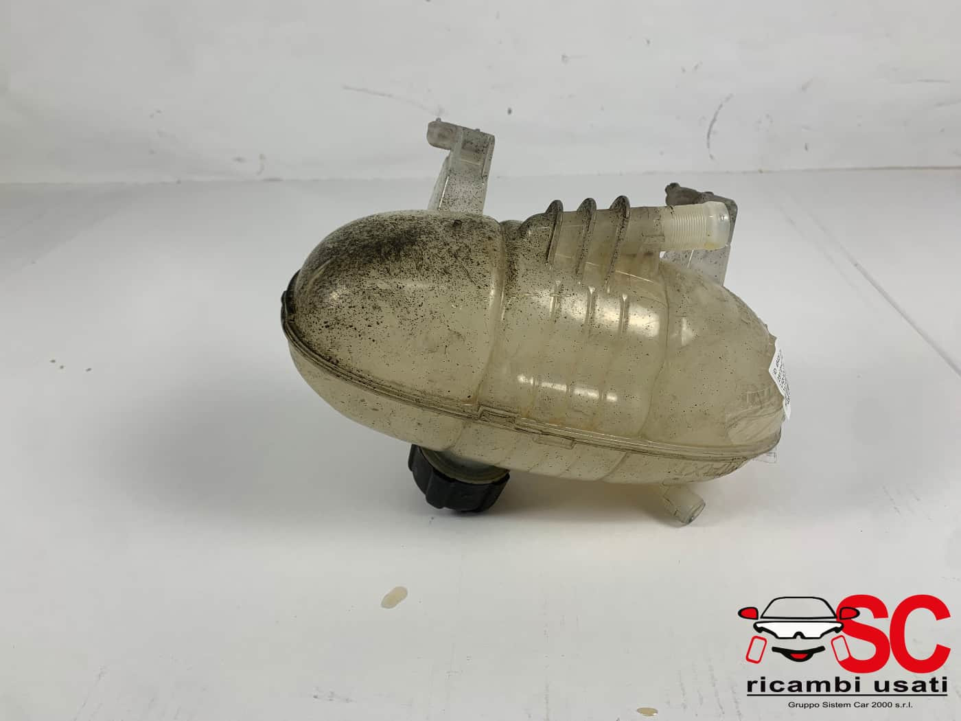 217106703R VASCHETTA LIQUIDO RADIATORE RENAULT Trafic Serie diesel