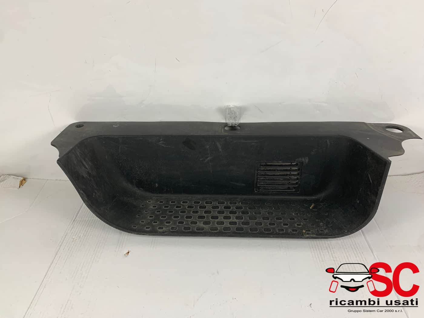 PEDANA LATO SINISTRO RENAULT Trafic Serie 768510190R (14>)