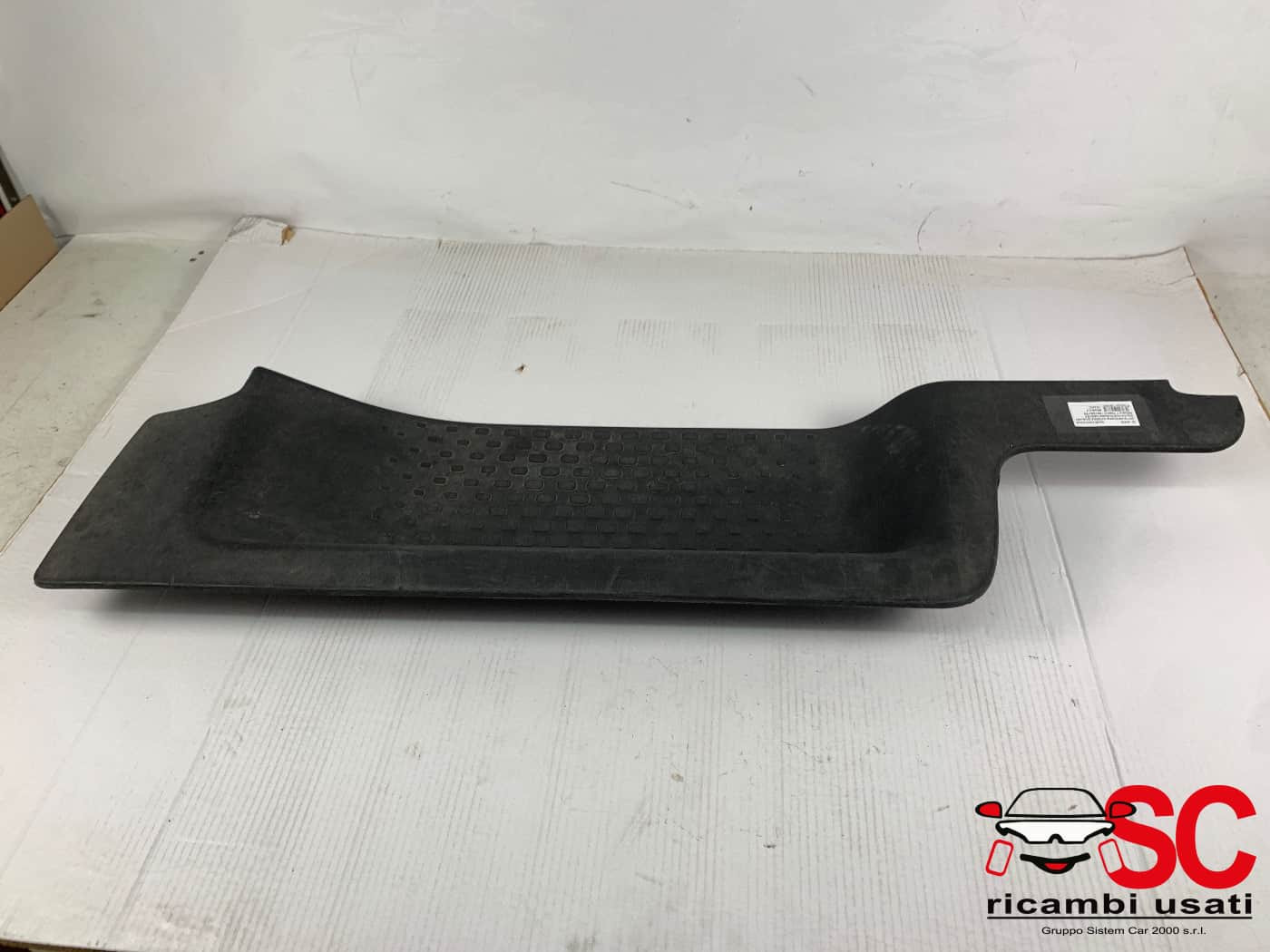 PEDANA LATERALE DESTRA RENAULT Trafic Serie 788128017R (14>)