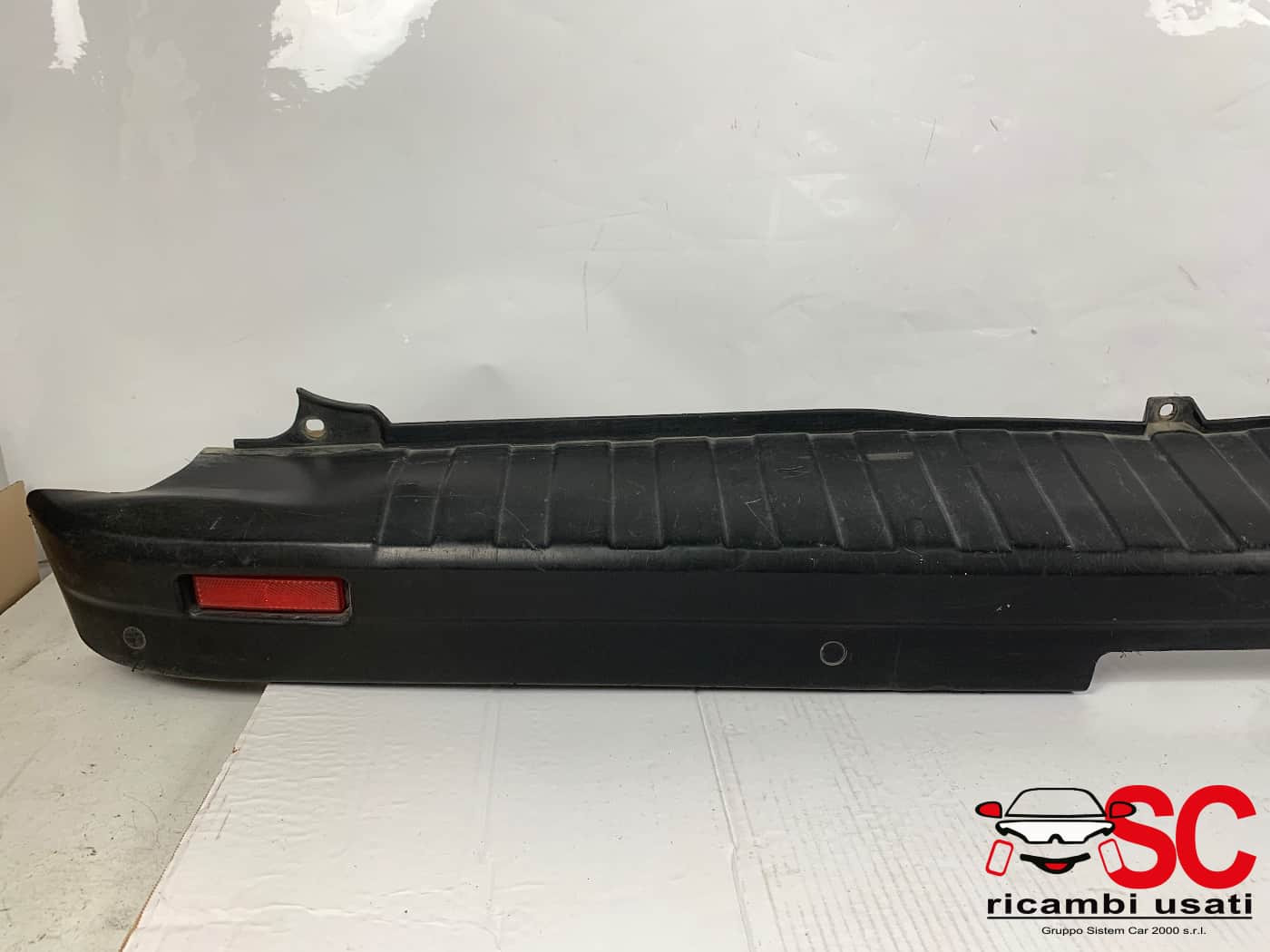 PARAURTI POSTERIORE RENAULT Trafic Serie 850221446R (14>)