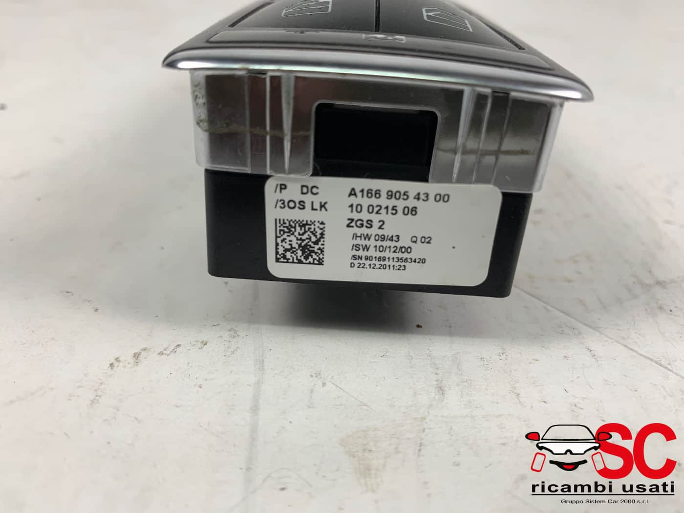 PULSANTIERA ANTERIORE SINISTRA MERCEDES ML W166 4° Serie A1669054300 (11>)