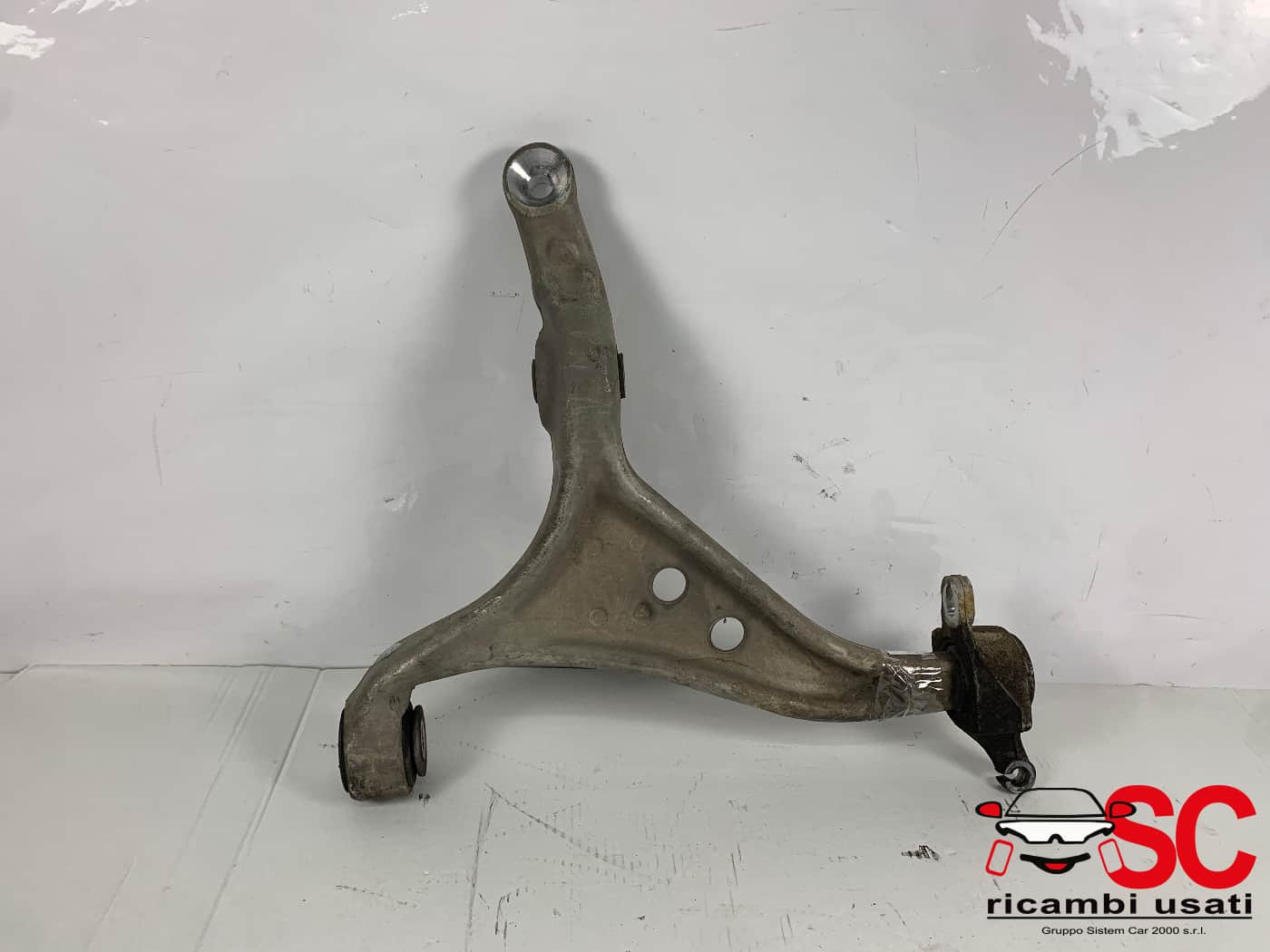 BRACCIO OSCILLANTE ANTERIORE SINISTRO MERCEDES ML W166 4° Serie A1663300107 (11>)
