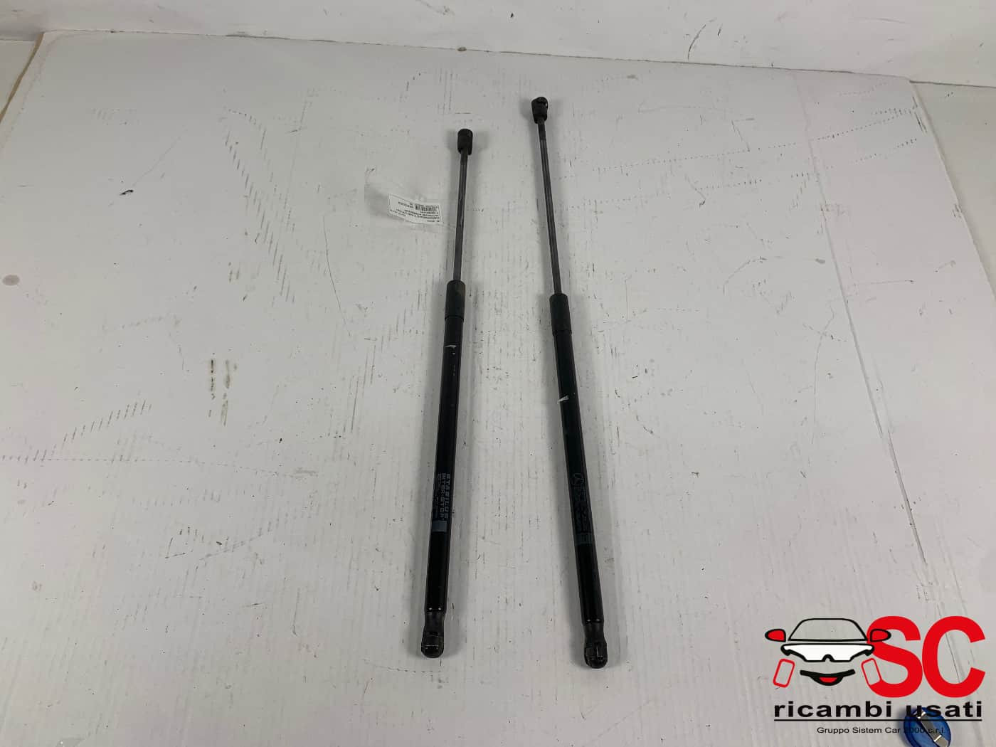 ATTUATORI SOLLEVAMENTO COFANO ANTERIORE DX E SX MERCEDES ML W166 4° Serie A1669802364 A1669802364 (11>)