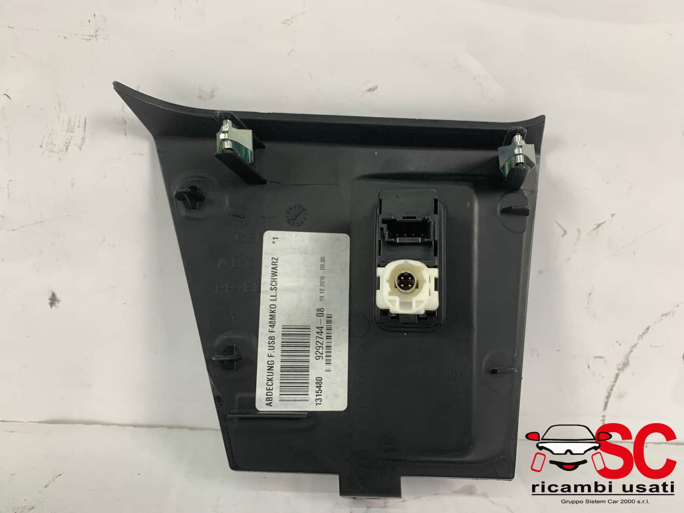 PORTA USB BMW X1 Serie (F48) 84109266607 (15>)