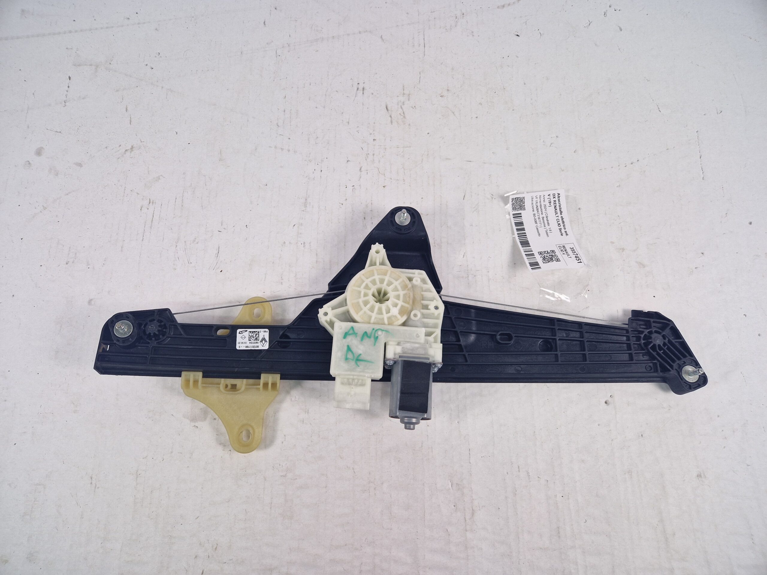ALZACRISTALLO ELETTRICO ANT. DX RENAULT CLIO Serie V 807201776R H4M C6 (19>)