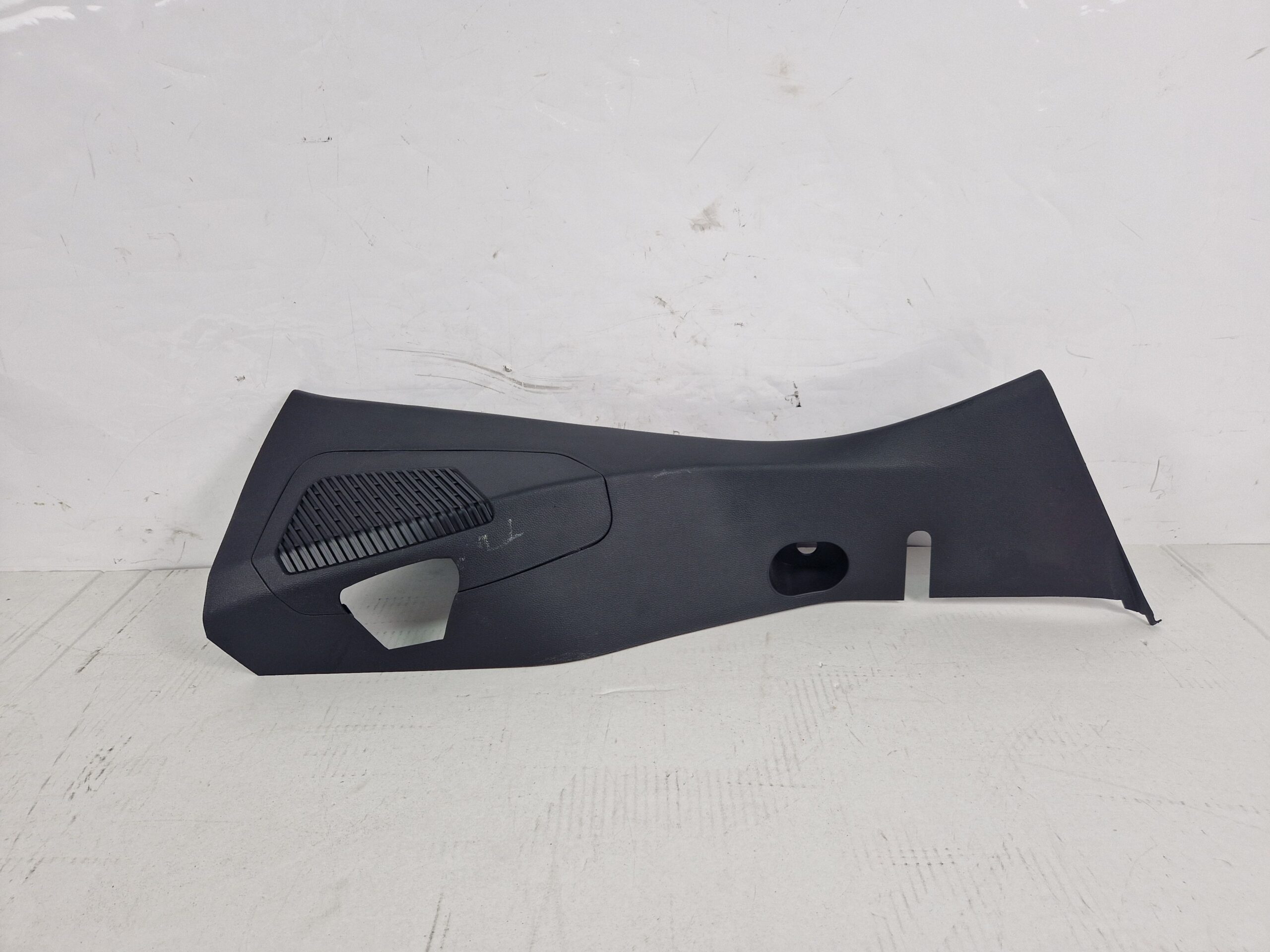 RIVESTIMENTO MONTANTE POSTERIORE SX E DX RENAULT CLIO Serie V 769174551R (19>)