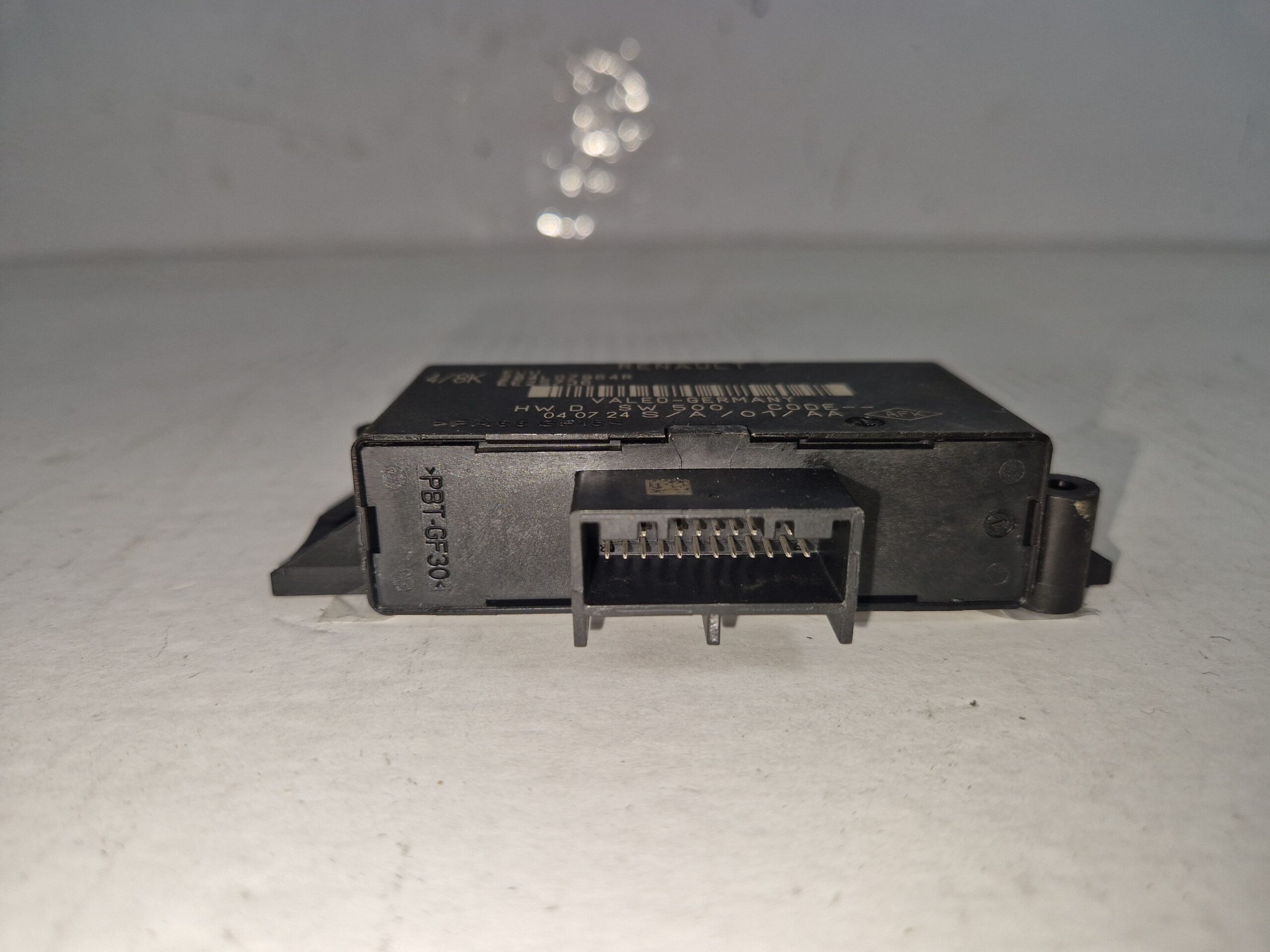 CENTRALINA SENSORI DI PARCHEGGIO RENAULT CLIO Serie V 284L07964R (19>)