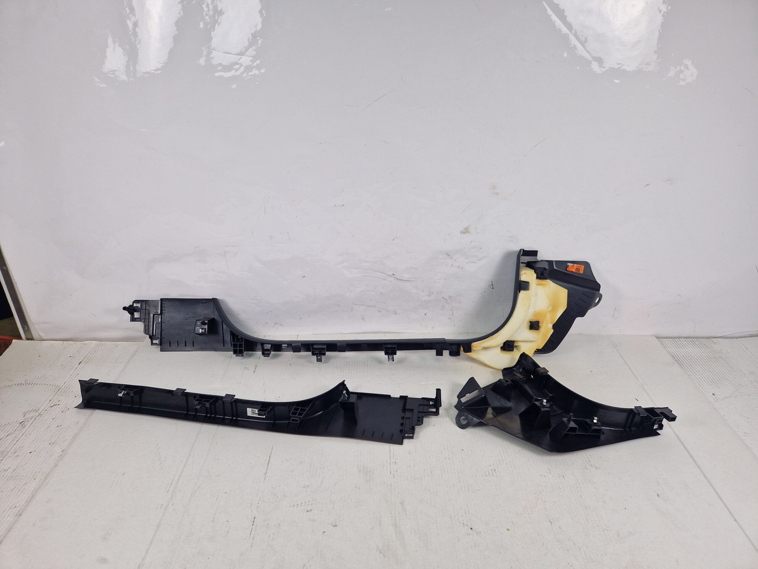 COPPIA BATTITACCO ANTERIORI DX E SX RENAULT CLIO Serie V 769522540R H4M C6 (19>)
