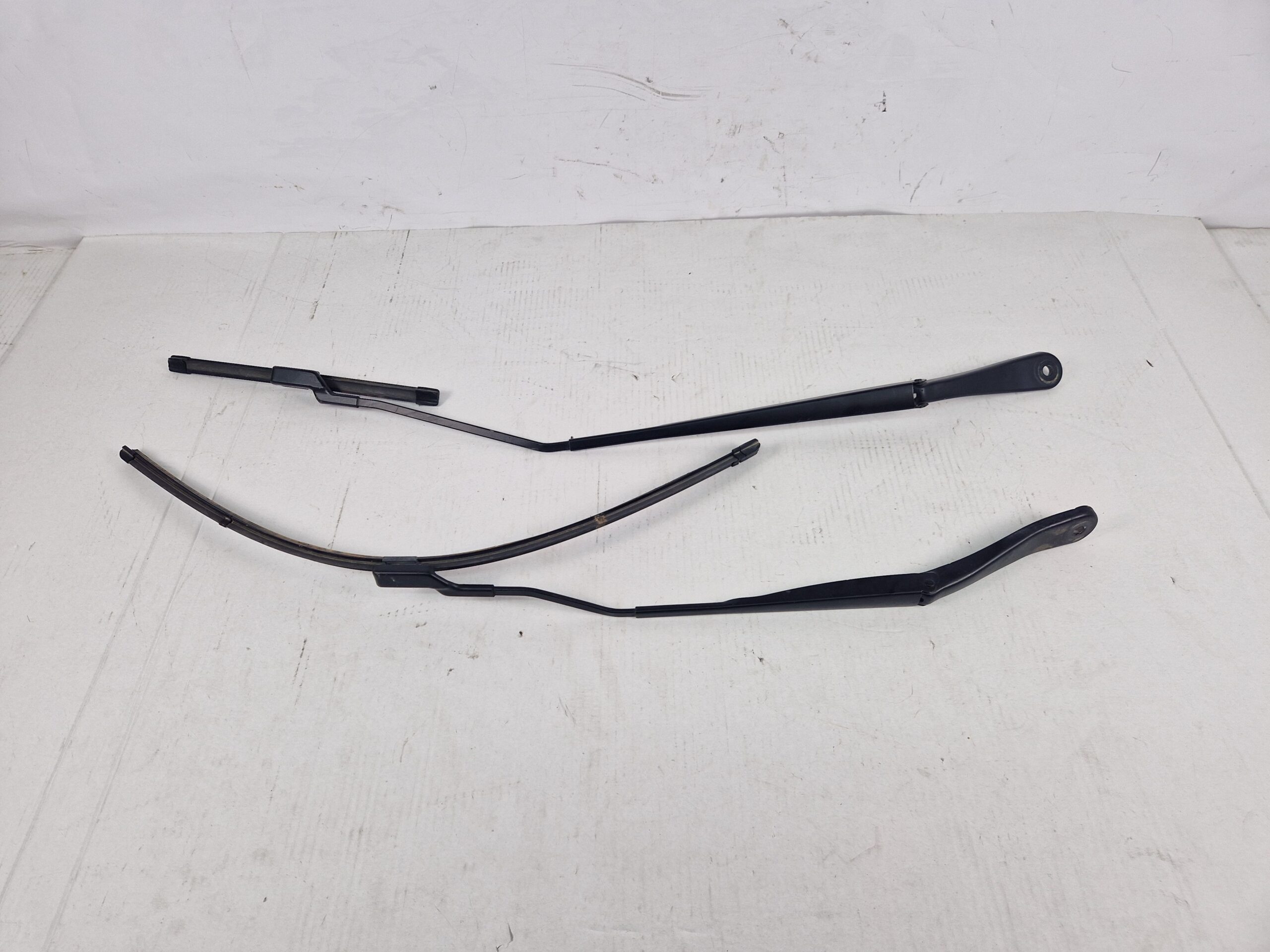 BRACCI TERGI ANT. RENAULT CLIO Serie V 288814986R H4M C6 (19>)