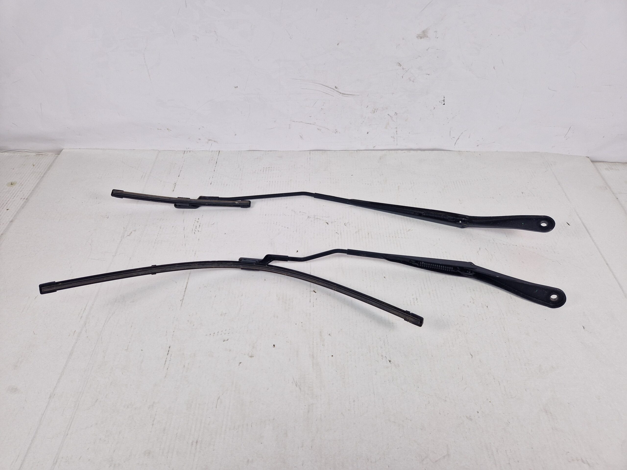 BRACCI TERGI ANT. RENAULT CLIO Serie V 288814986R H4M C6 (19>)