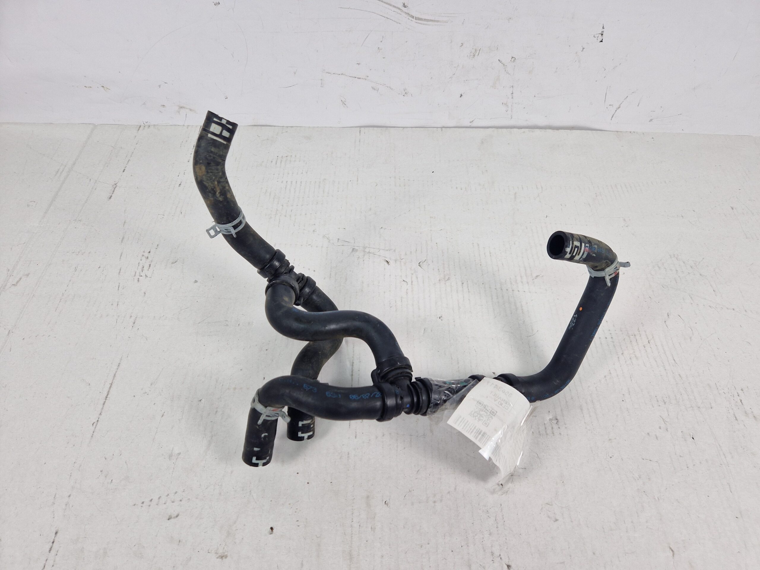924000573R TUBO ACQUA REFRIGERANTE RENAULT CLIO Serie V Benzina 1.6 H4M C6