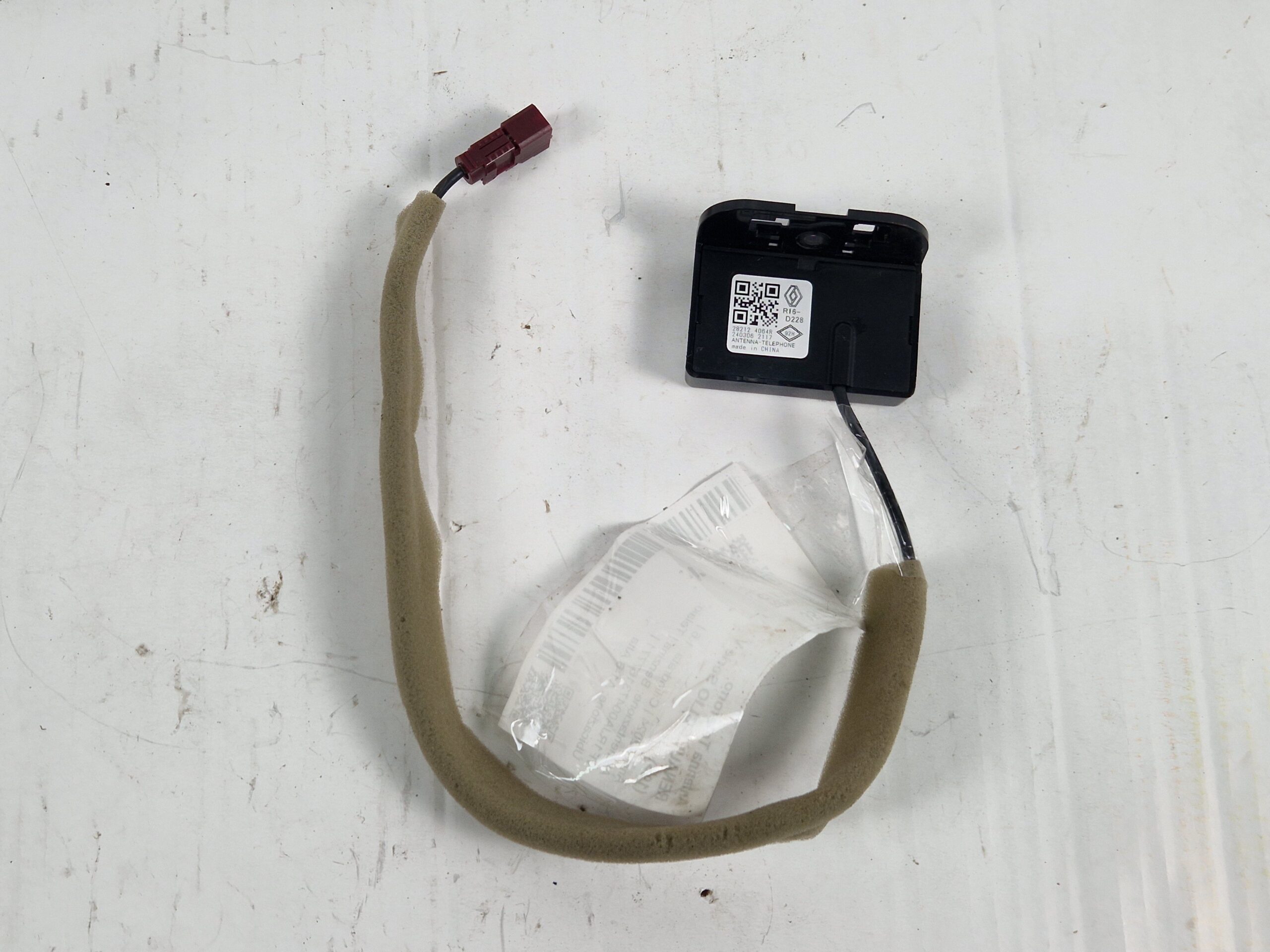 282124064R ANTENNA TELEFONO RENAULT CLIO Serie V Benzina 1.6 H4M C6