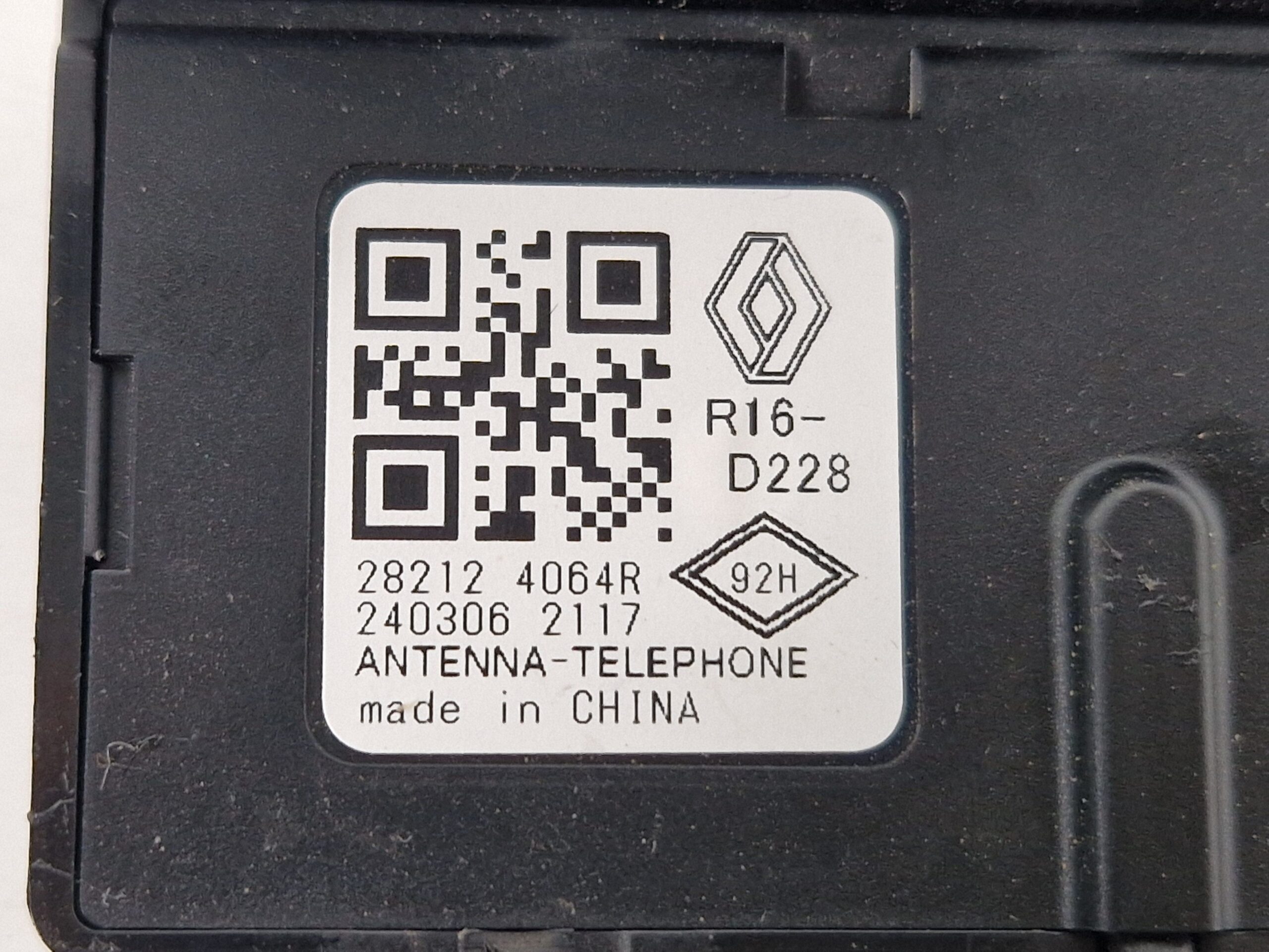 282124064R ANTENNA TELEFONO RENAULT CLIO Serie V Benzina 1.6 H4M C6