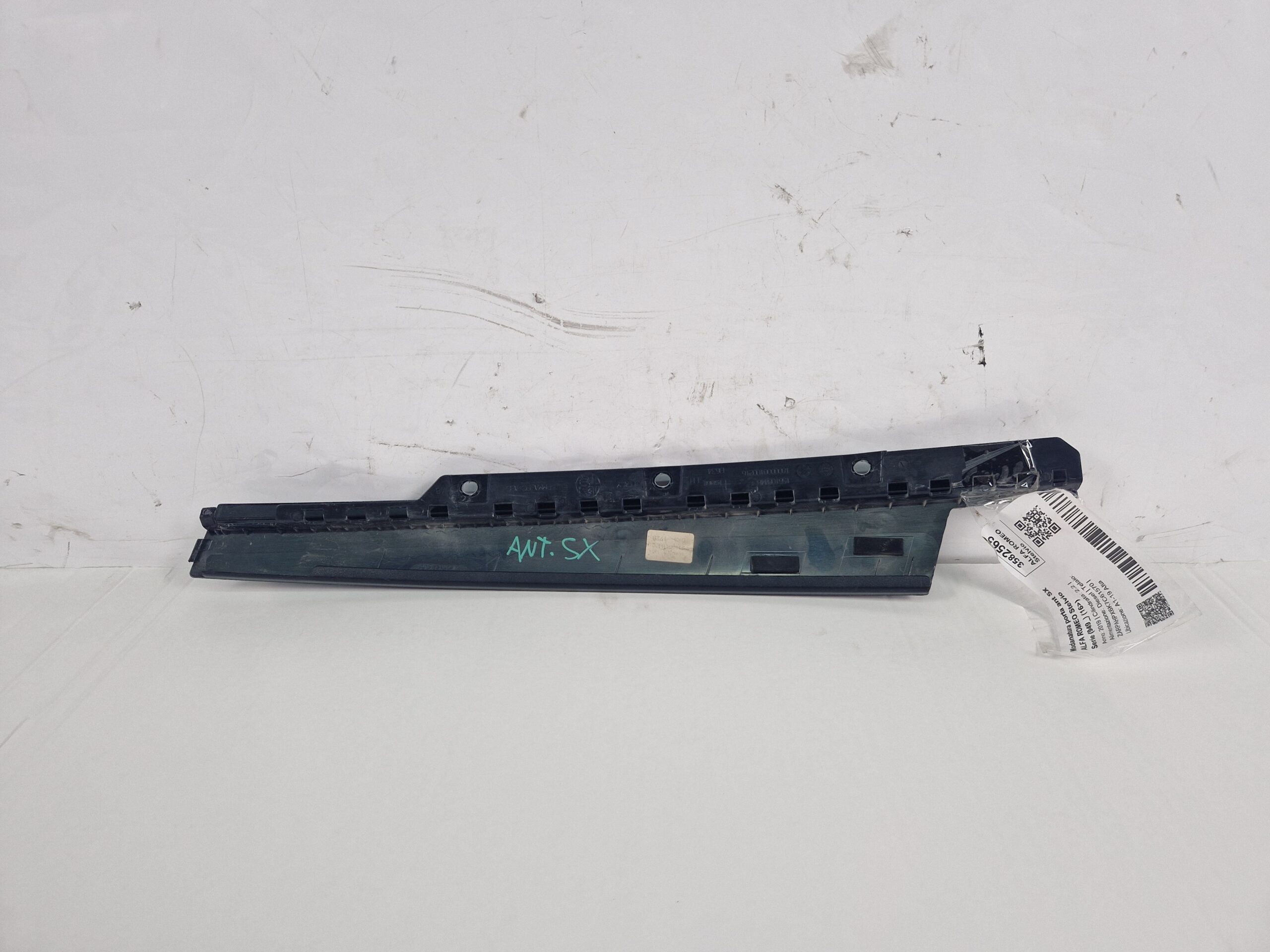 MODANATURA PORTA ANT SX ALFA ROMEO Stelvio Serie (949_) 156124372 55284529 (16>)