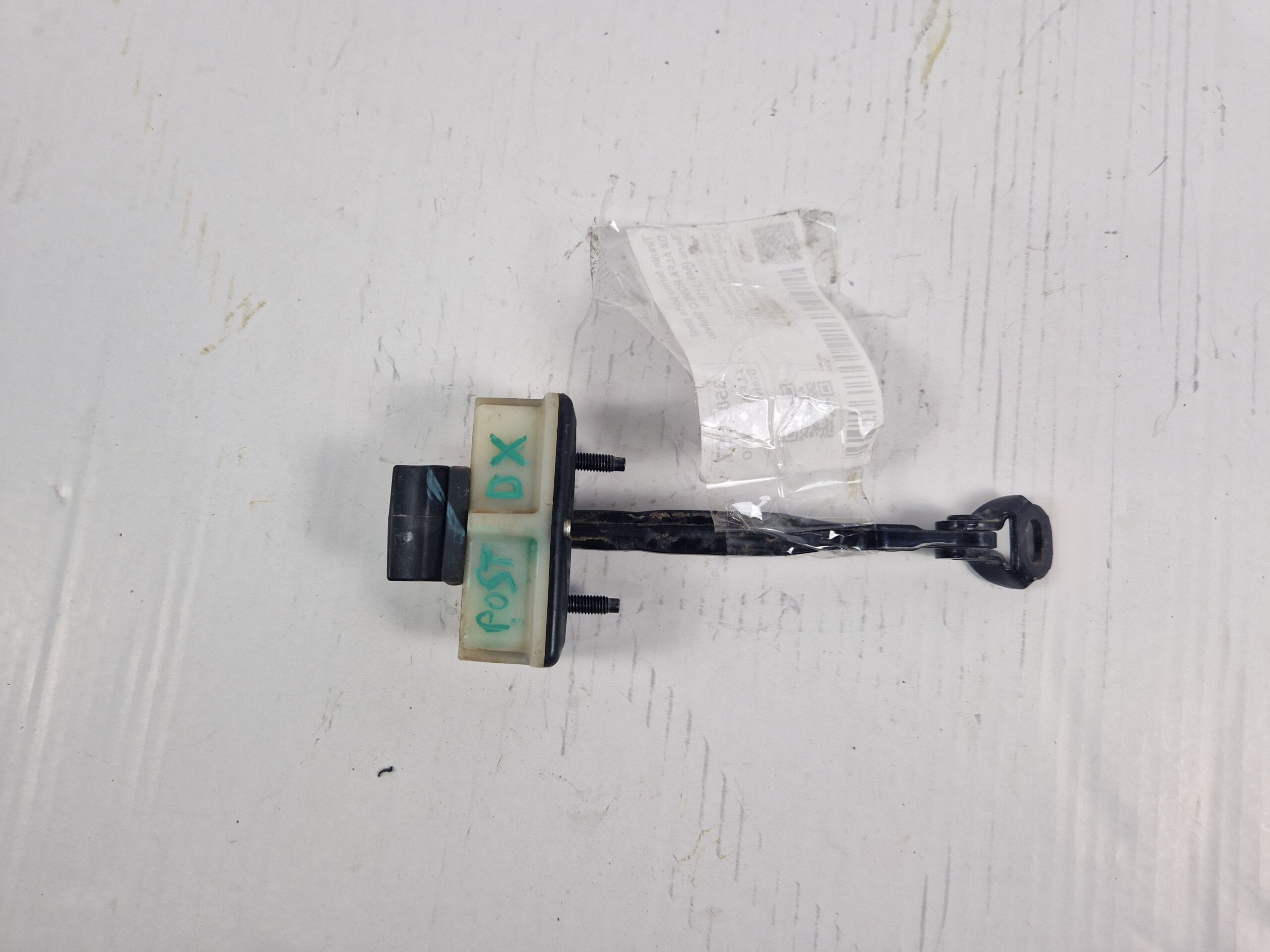 TIRANTE FERMO PORTA POST DX ALFA ROMEO Stelvio Serie (949_) 50535393 55284529 (16>)