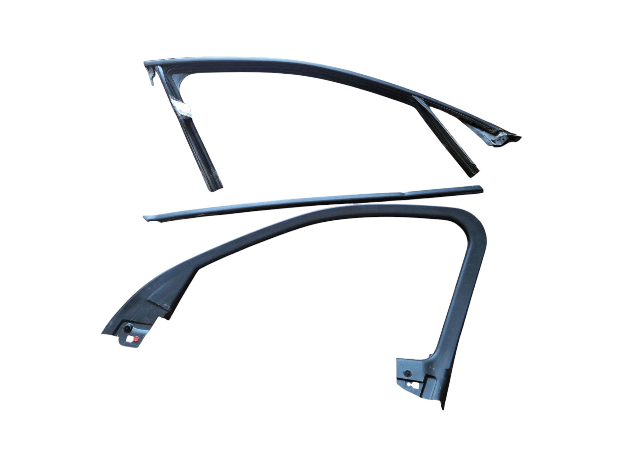 GUARNIZIONE PORTIERA ANTERIORE DESTRA ALFA ROMEO Stelvio Serie (949_) 50535374 (16>)