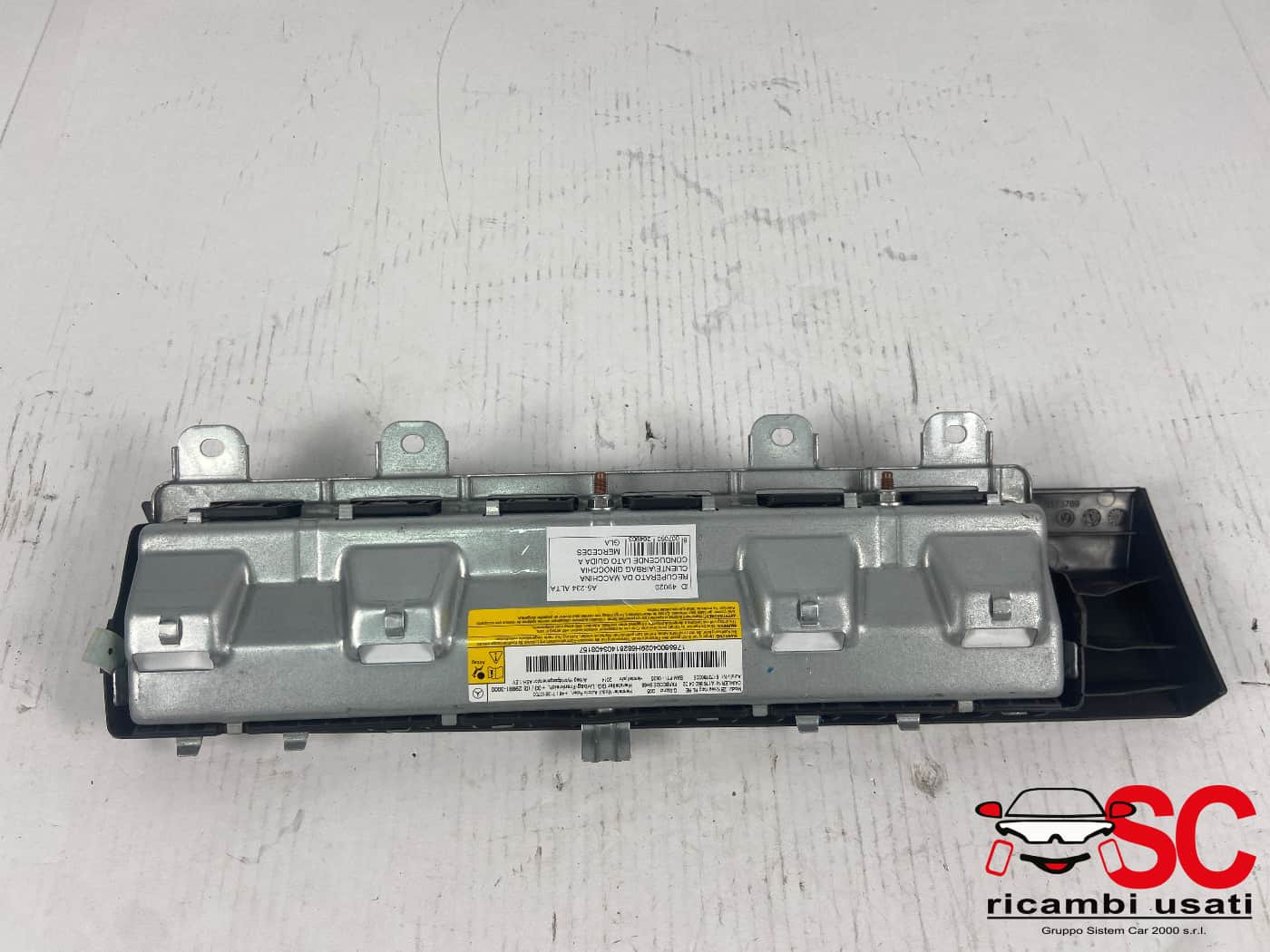AIRBAG GINOCCHIA MERCEDES GLA Serie (H247) A1768600402 (20>)