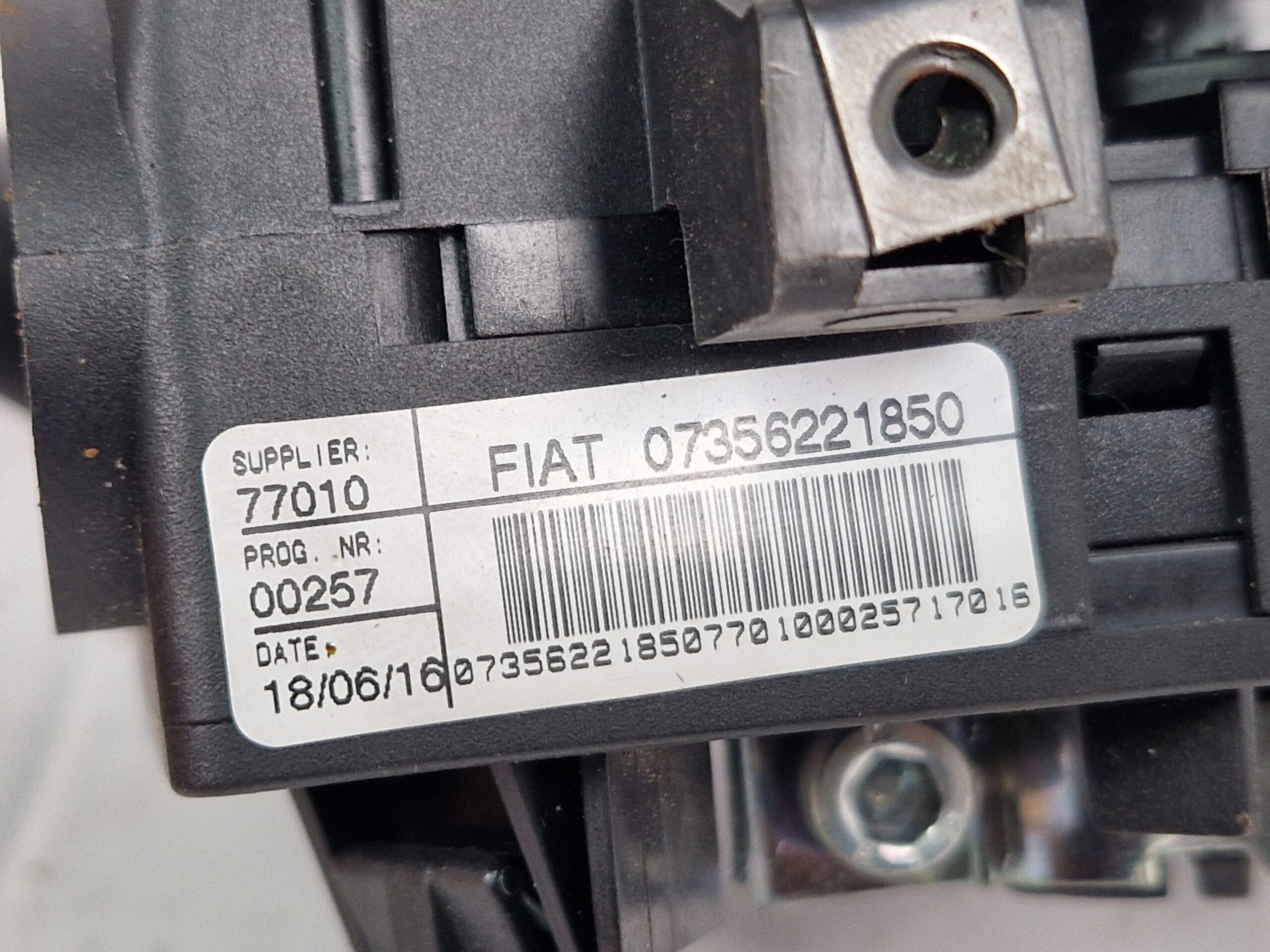 DEVIOLUCI FIAT Panda 3° Serie 735779894 (12>)