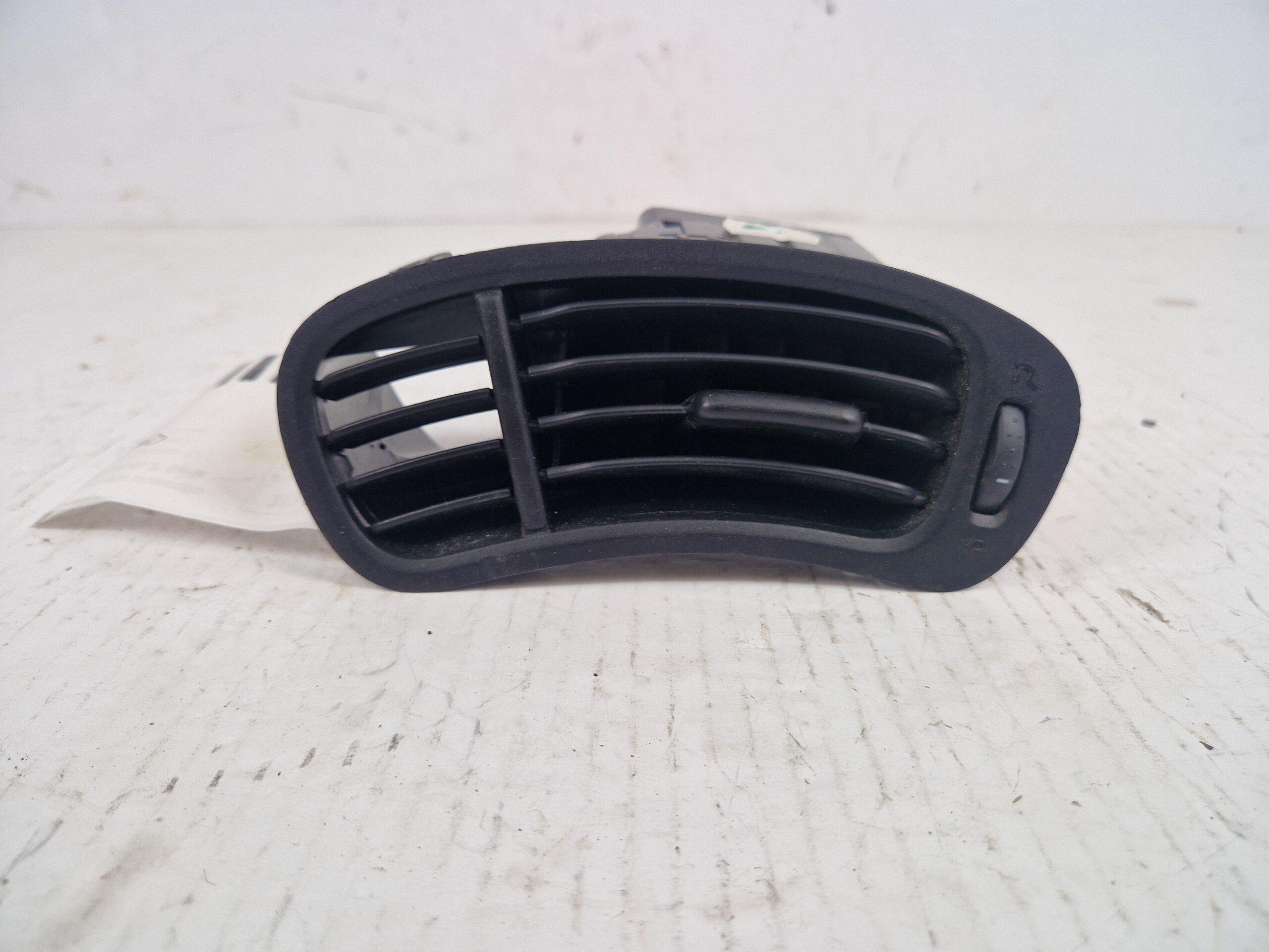 BOCCHETTA ARIA CRUSCOTTO DX FIAT Panda 3° Serie 735597682 (12>)