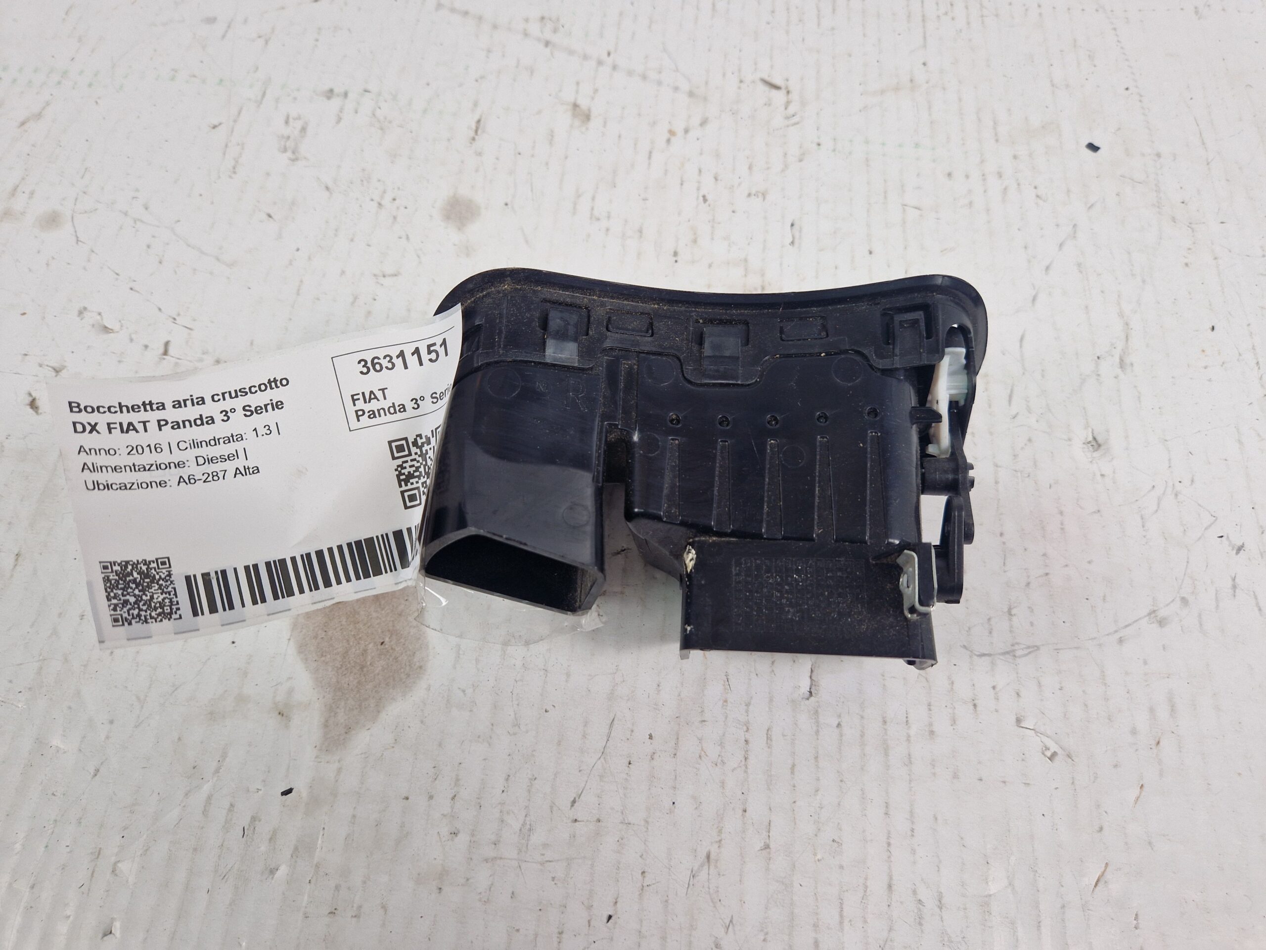 BOCCHETTA ARIA CRUSCOTTO DX FIAT Panda 3° Serie 735597682 (12>)