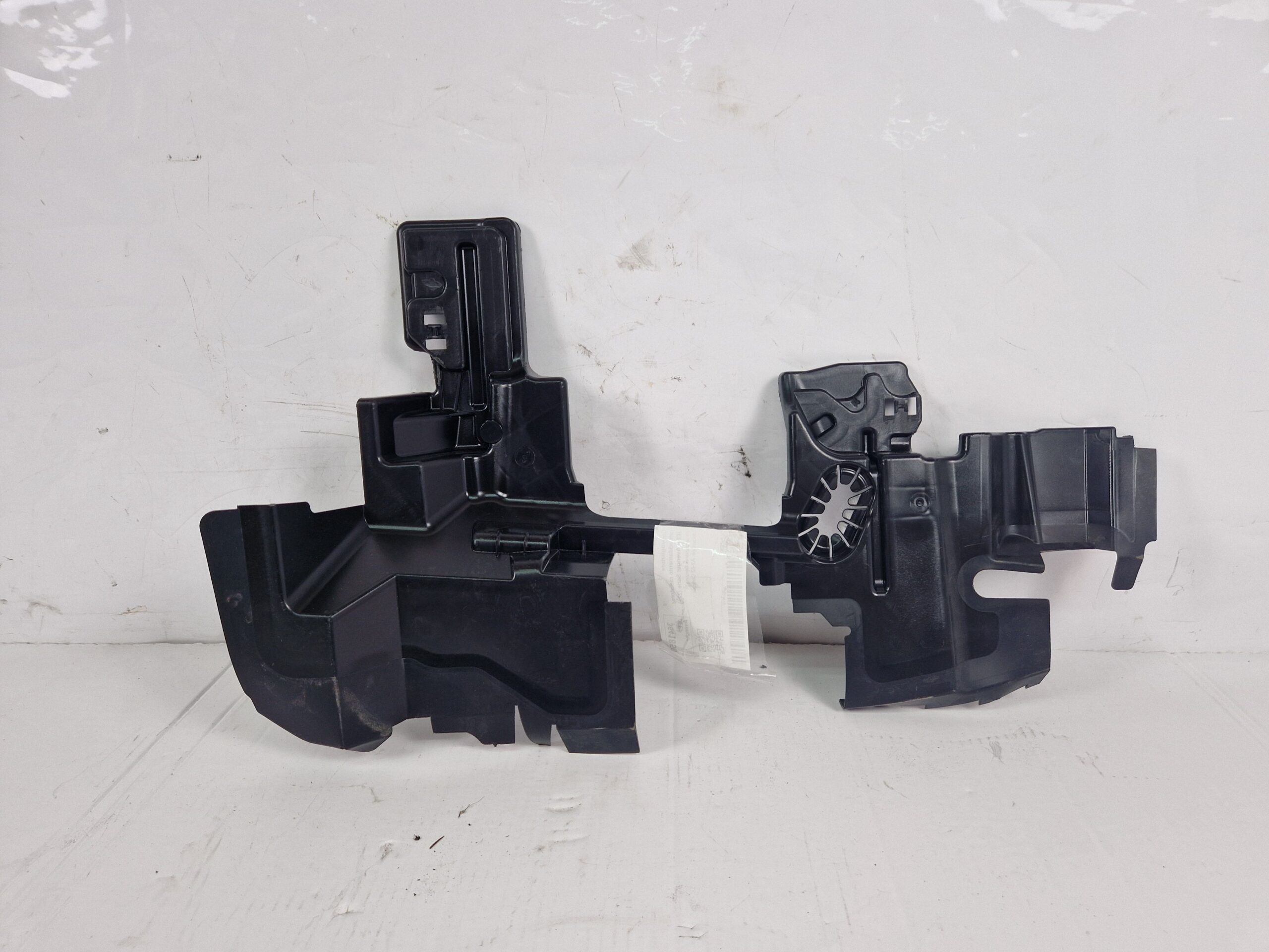52226787 CONVOGLIATORE RAFFREDDAMENTO RADIATORE JEEP Avenger Serie Benzina