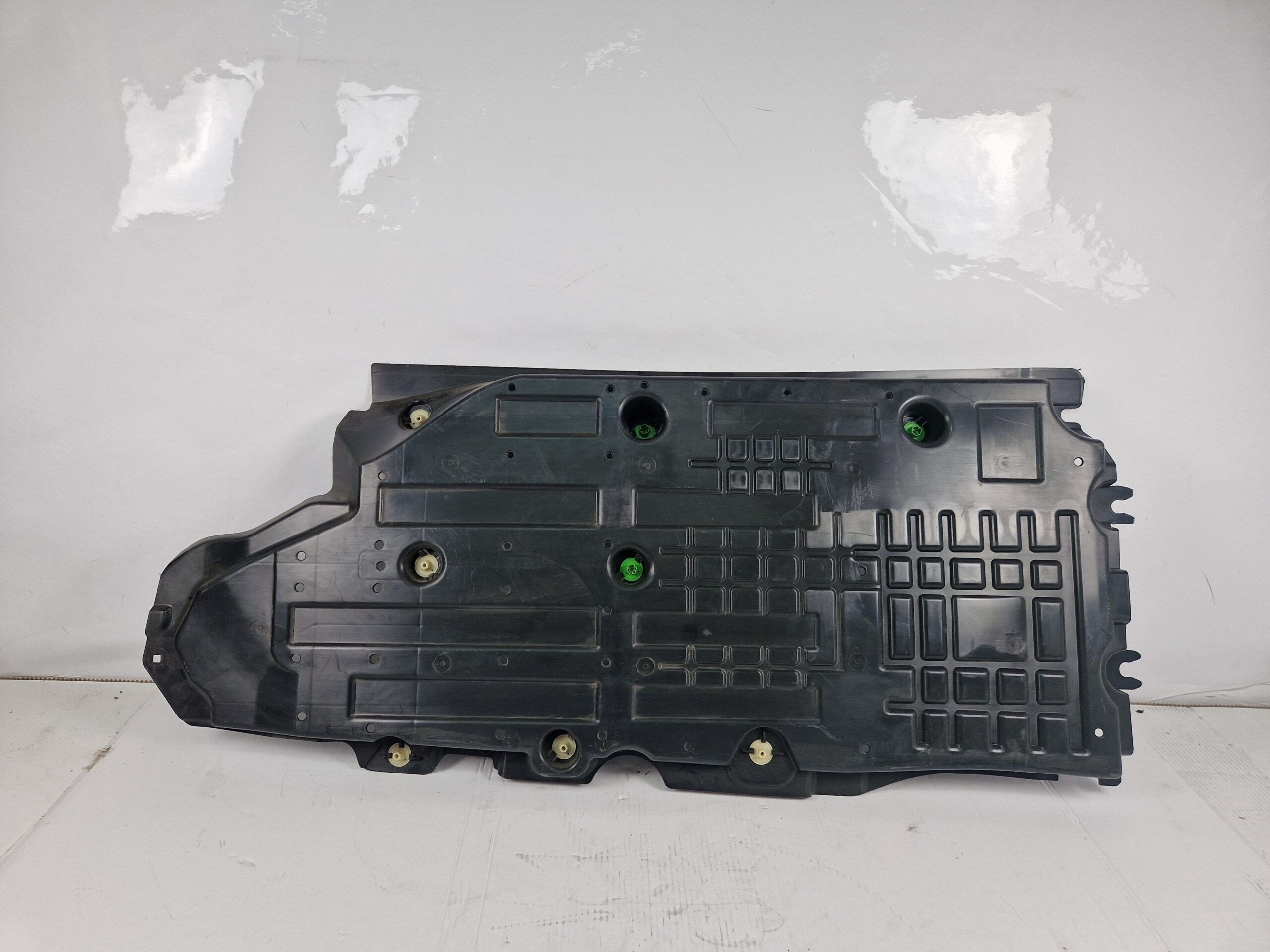 SOTTOSCOCCA PLASTICA RIVESTIMENTO INTERNO COPERTURA ANT SX JEEP Avenger Serie 9854599380 (22>)