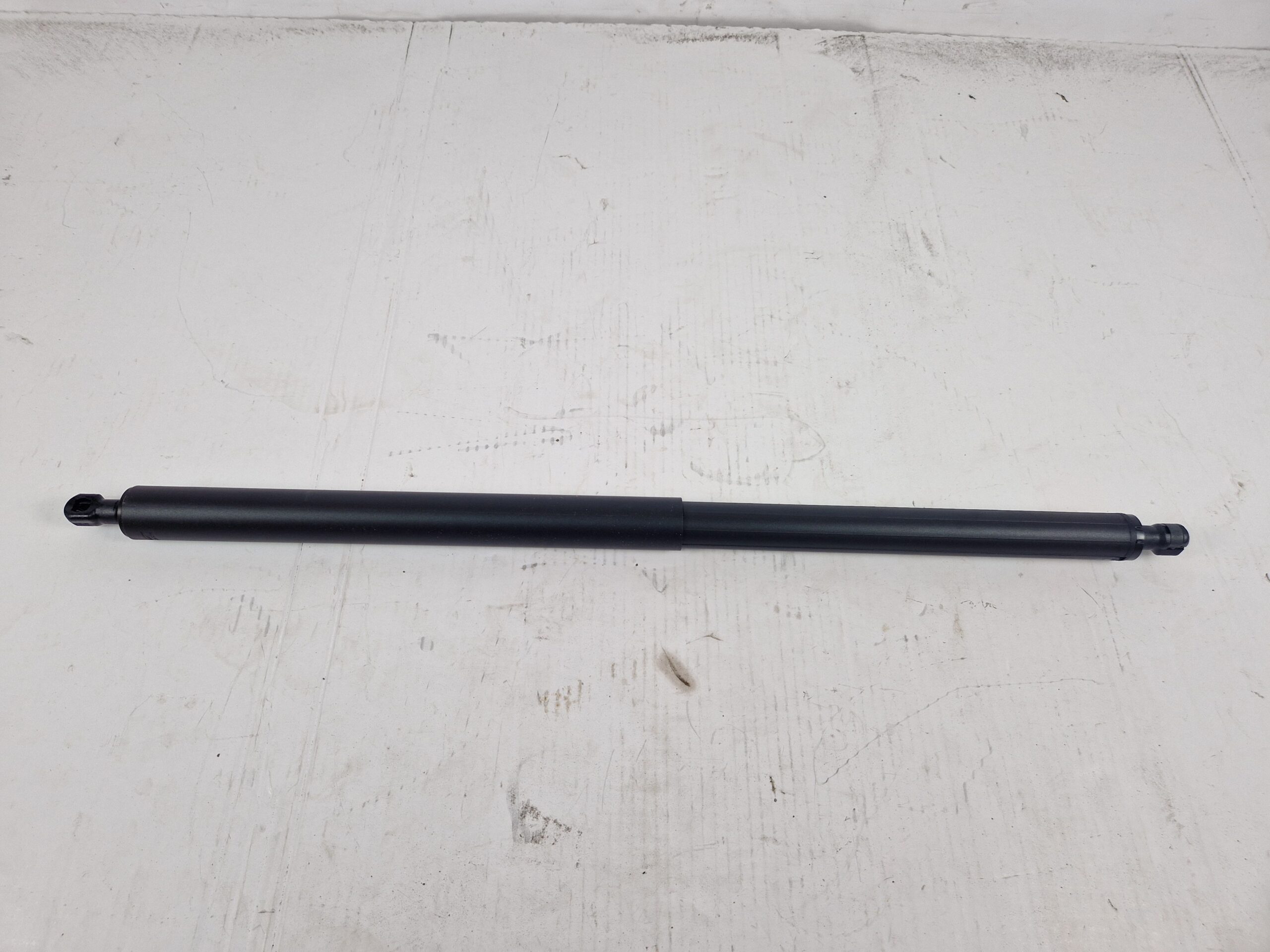 PISTONCINO COFANO POSTERIORE DESTRO MERCEDES Vito Serie (W447) A4479800064 (14>)