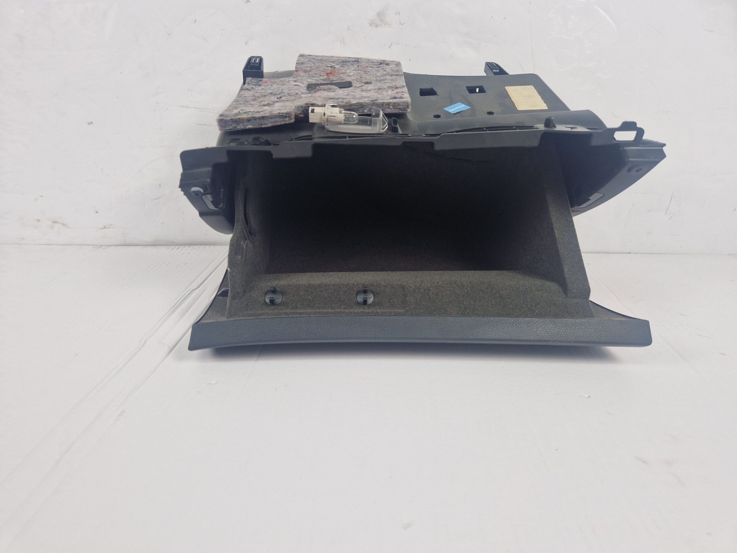 CASSETTO PORTA OGGETTI MERCEDES GLA Serie A1766808600 651930 (13>)