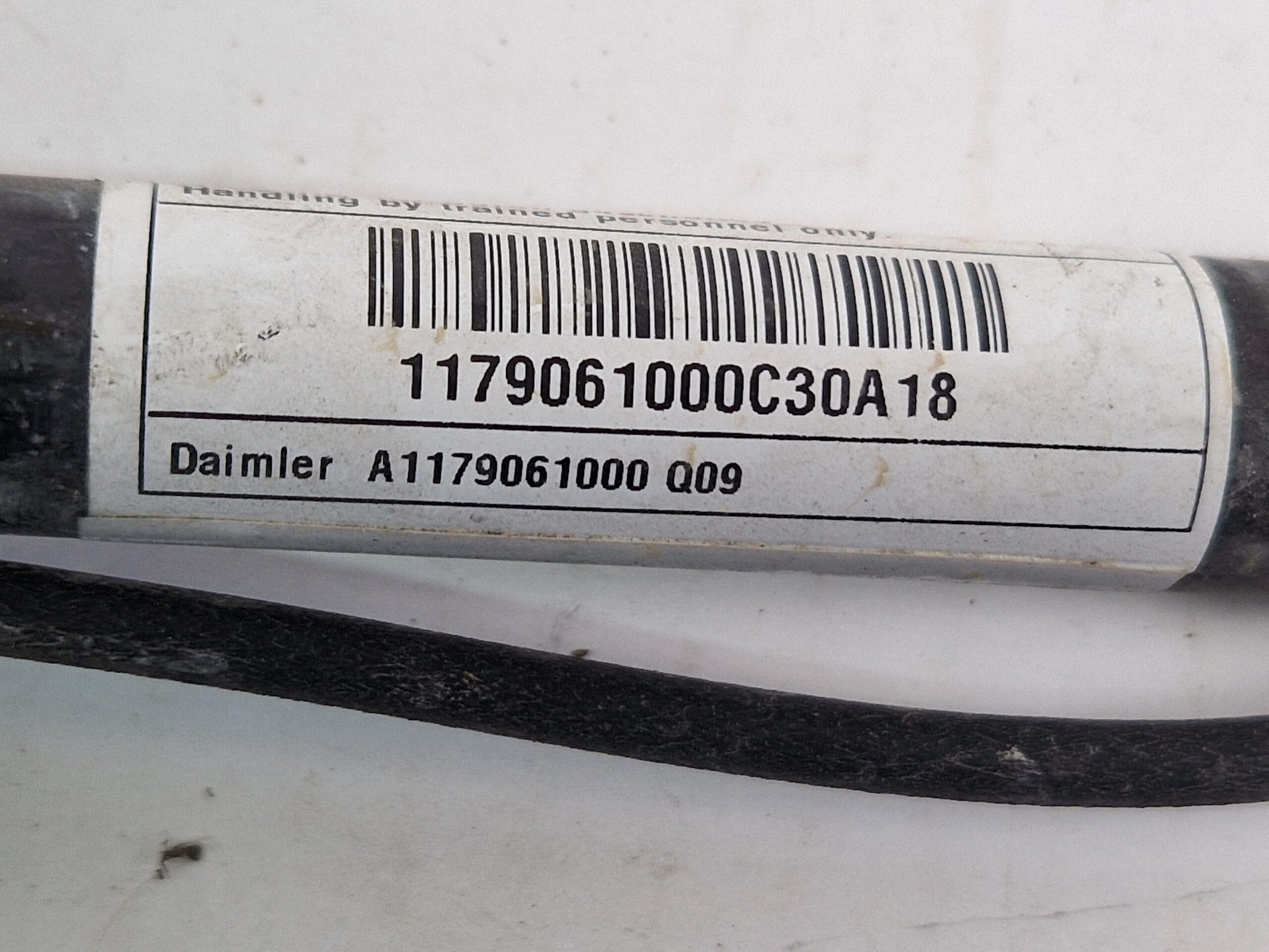 ATTUATORE COFANO ANT SX MERCEDES GLA Serie A1179061000 651930 (13>)
