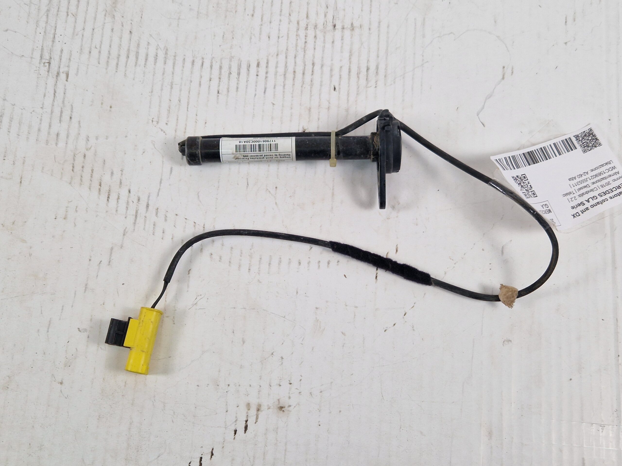 ATTUATORE COFANO ANT DX MERCEDES GLA Serie A1179061000 651930 (13>)